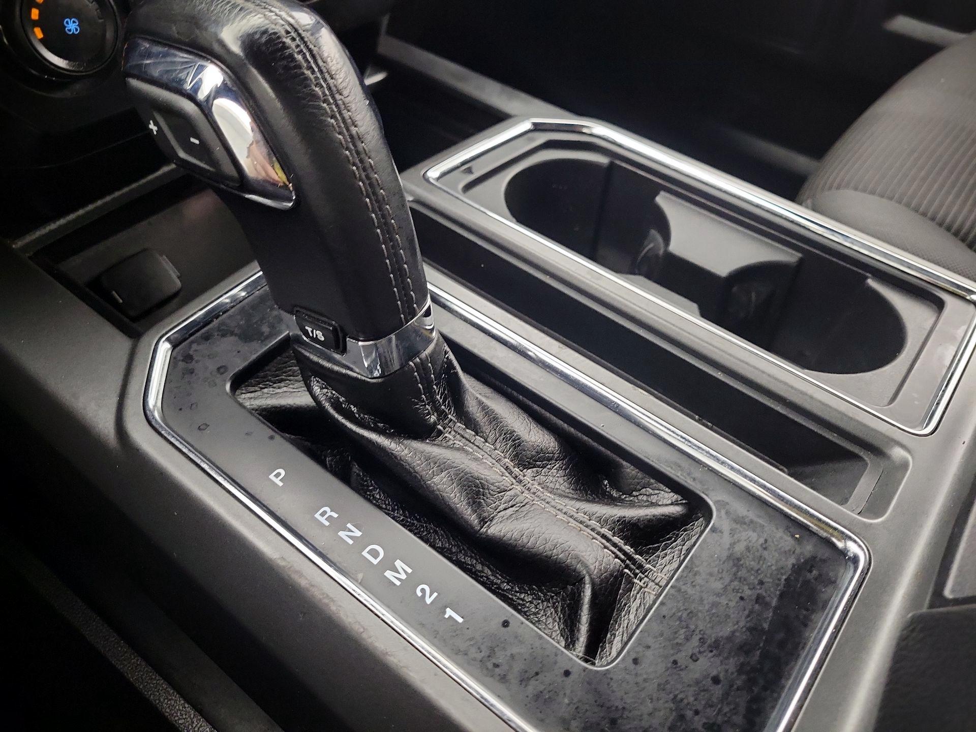Thumbnail: 2016 Ford F-150 - 17