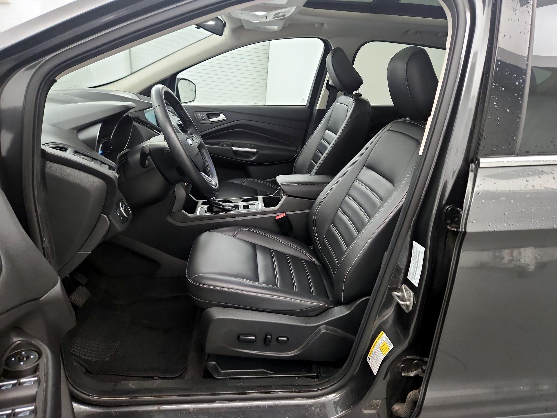 Thumbnail: 2019 Ford Escape - 9