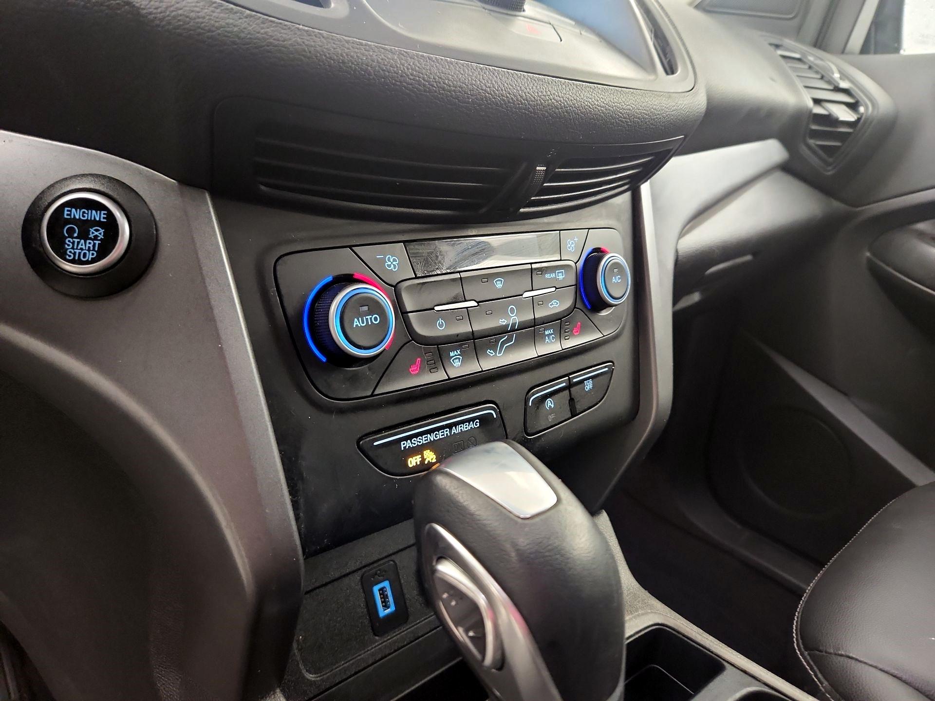 Thumbnail: 2019 Ford Escape - 13