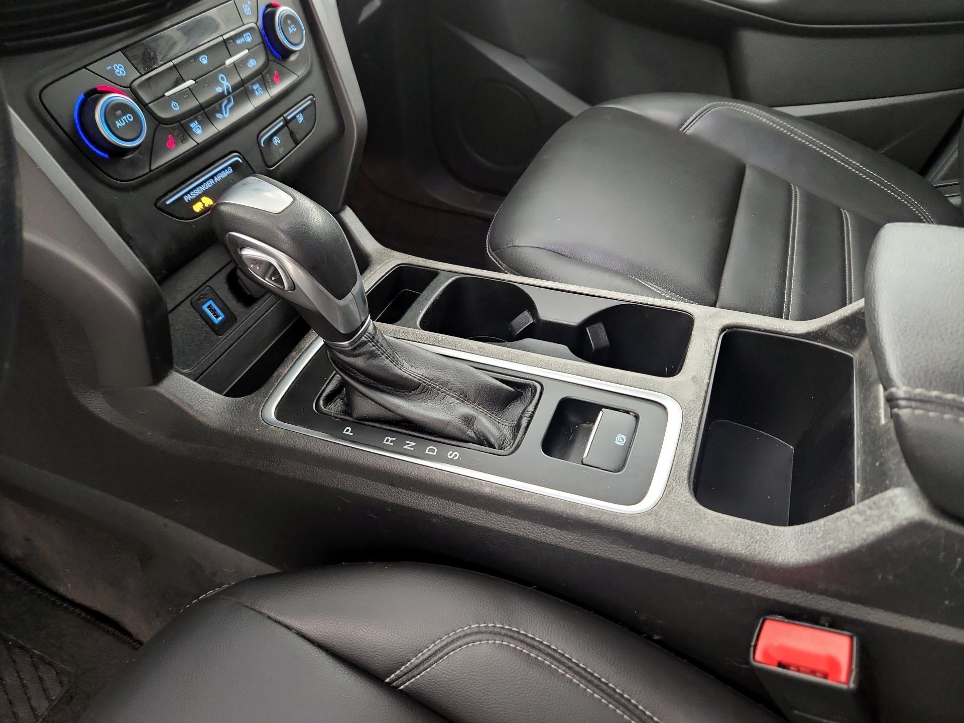 Thumbnail: 2019 Ford Escape - 14