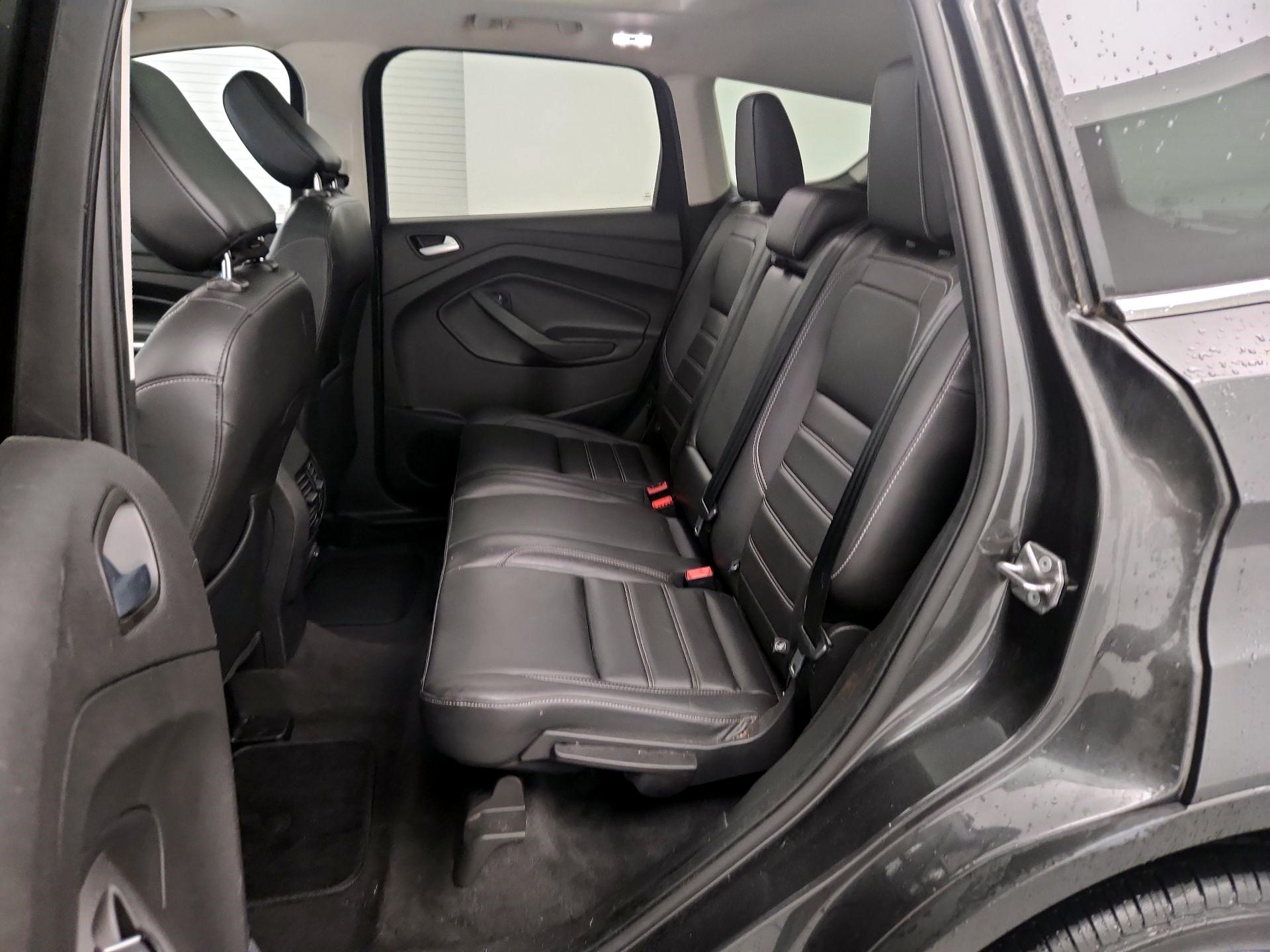 Thumbnail: 2019 Ford Escape - 17