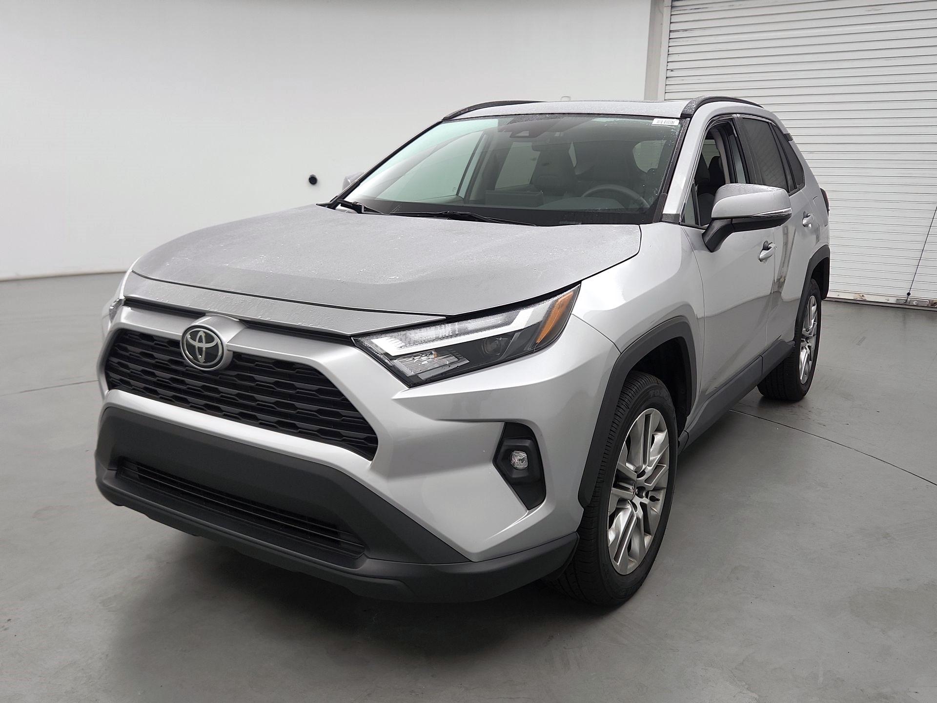 Thumbnail: 2023 Toyota RAV4 - 3
