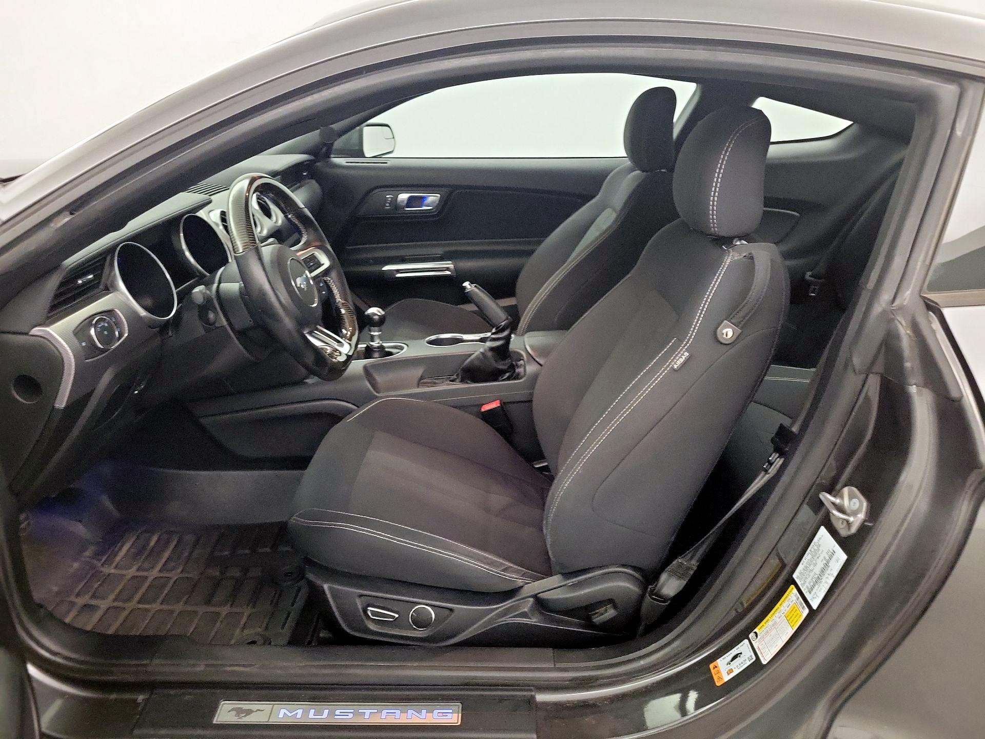 Thumbnail: 2019 Ford Mustang - 11