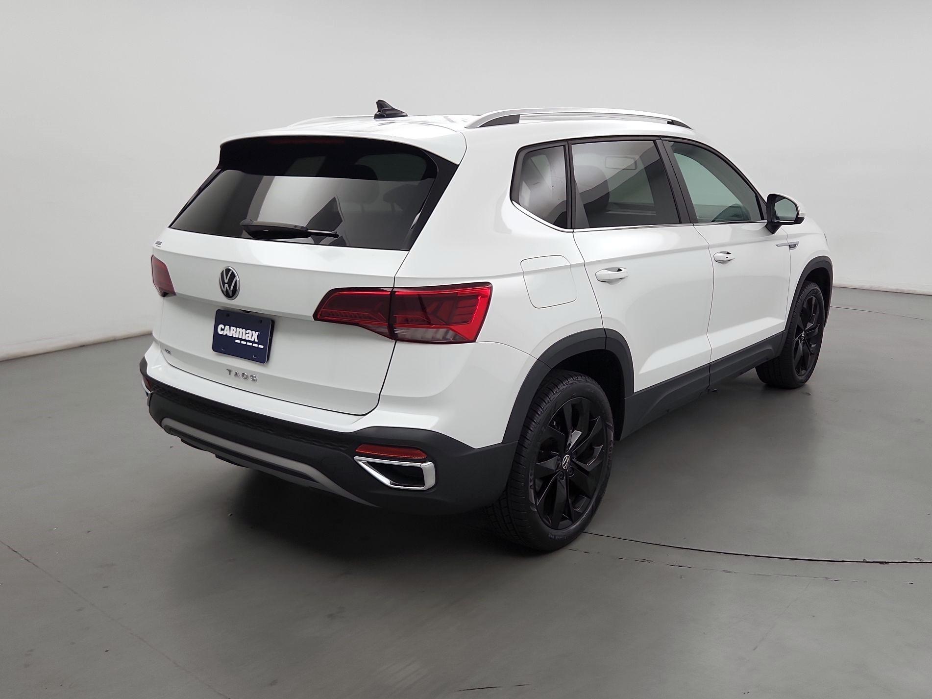 Thumbnail: 2022 Volkswagen Taos - 5