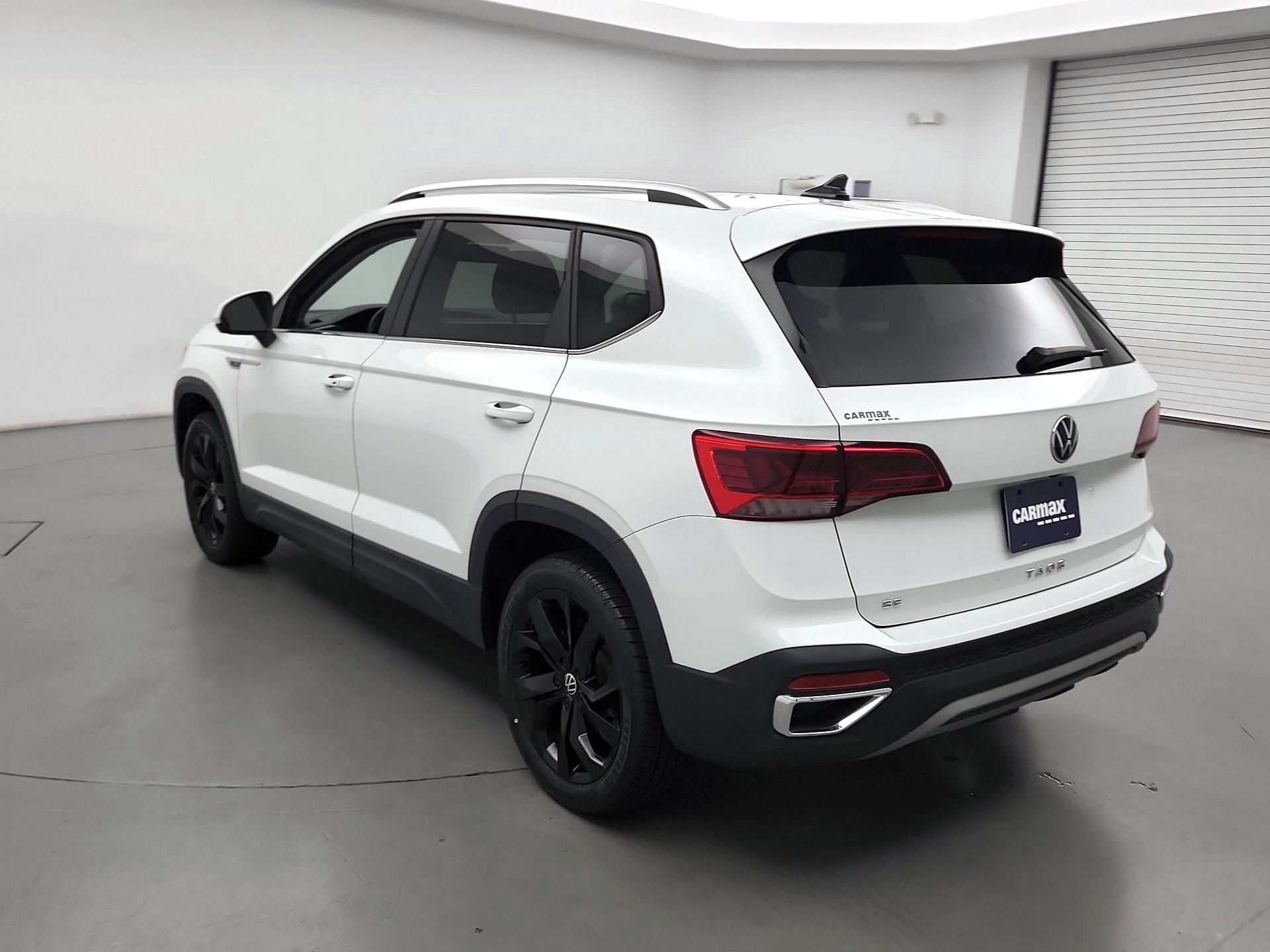 Thumbnail: 2022 Volkswagen Taos - 7