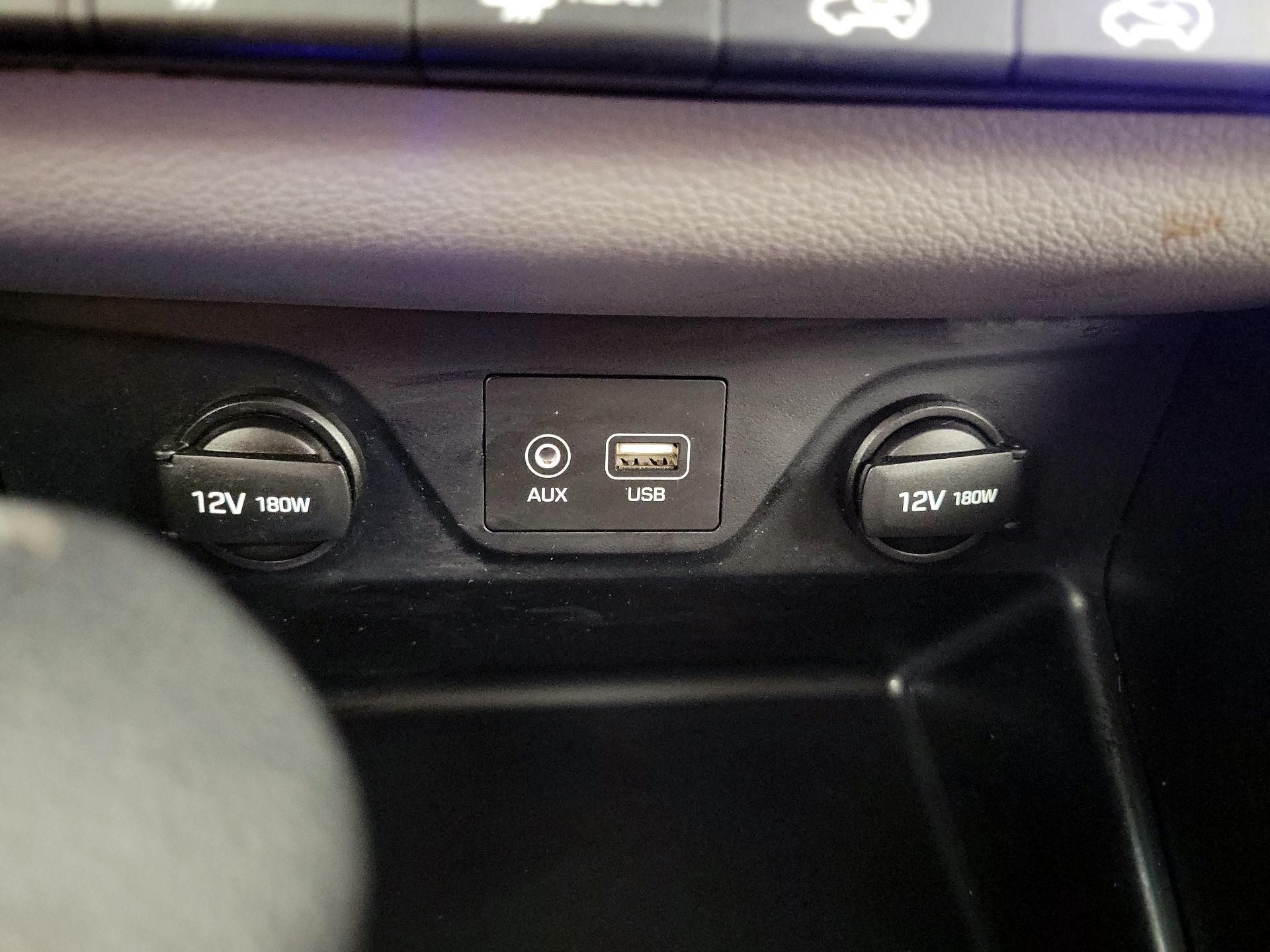 Thumbnail: 2020 Hyundai Tucson - 16
