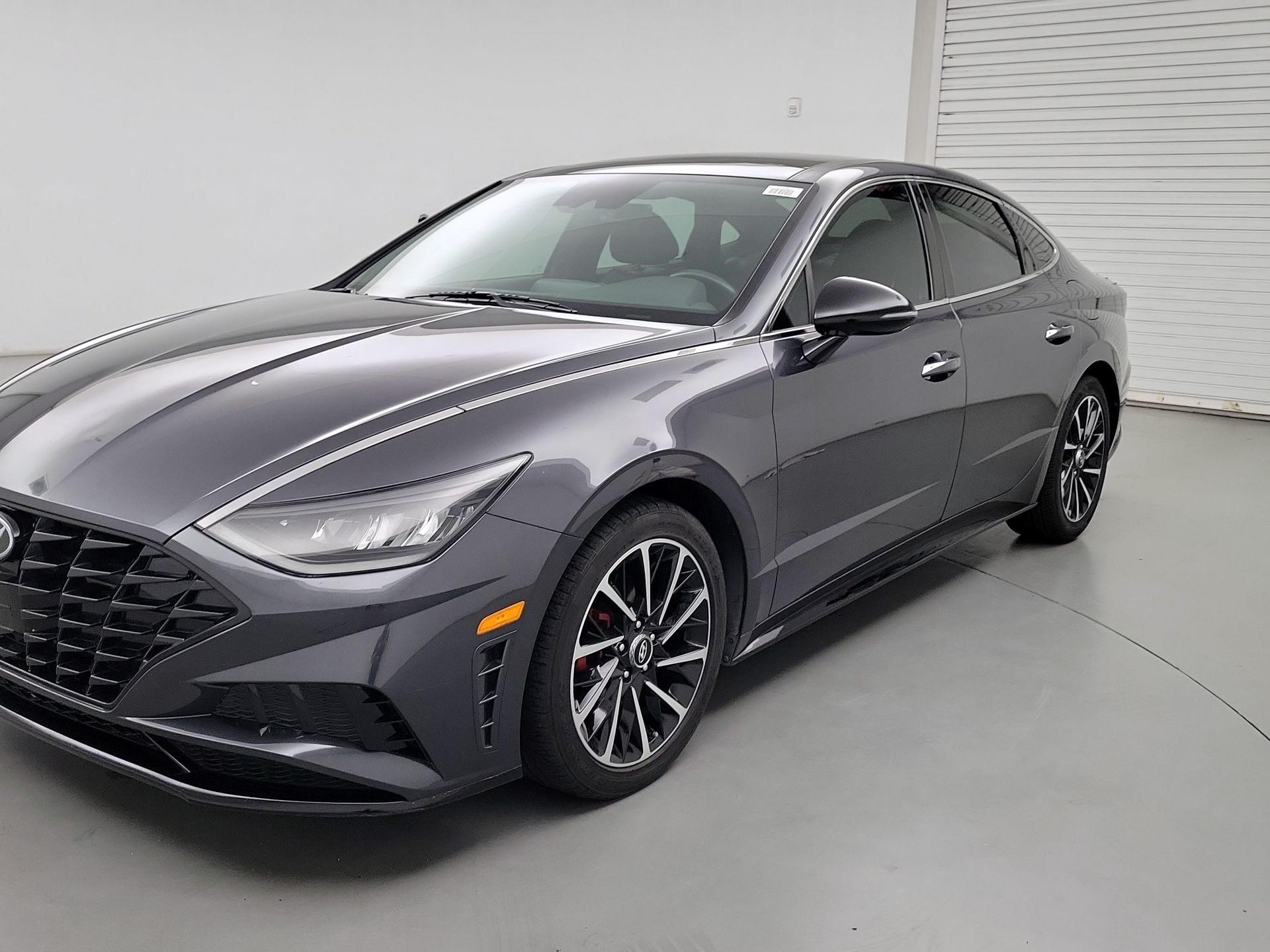 Thumbnail: 2020 Hyundai Sonata - 3