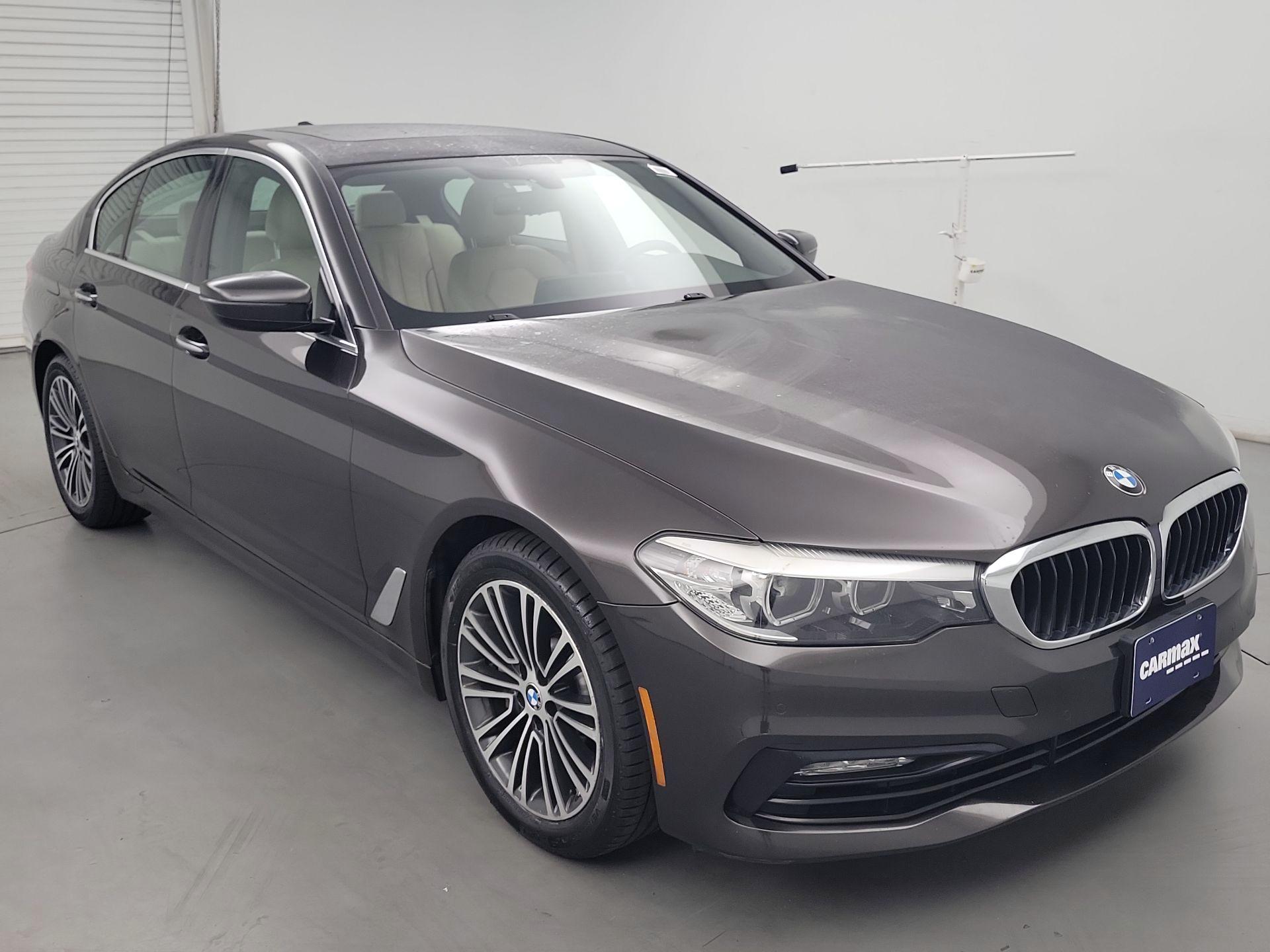 Thumbnail: 2017 BMW 5 Series - 1