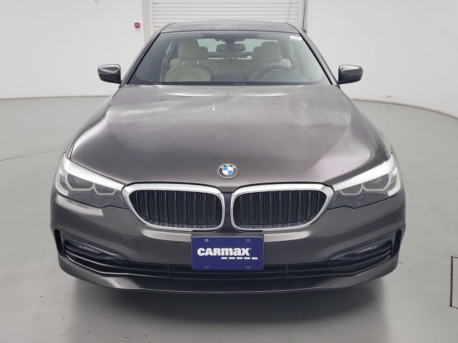 Thumbnail: 2017 BMW 5 Series - 2