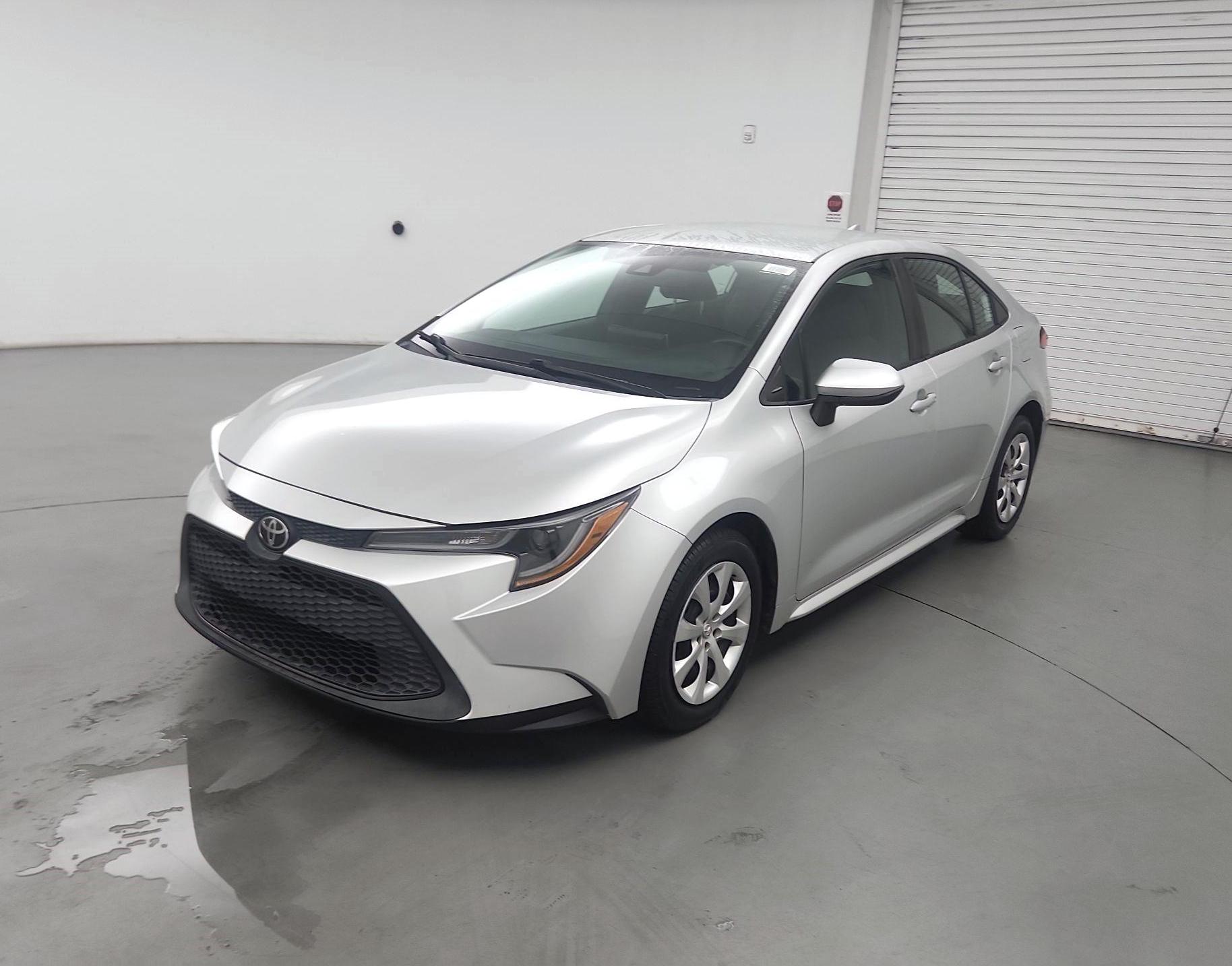 Thumbnail: 2021 Toyota Corolla - 3