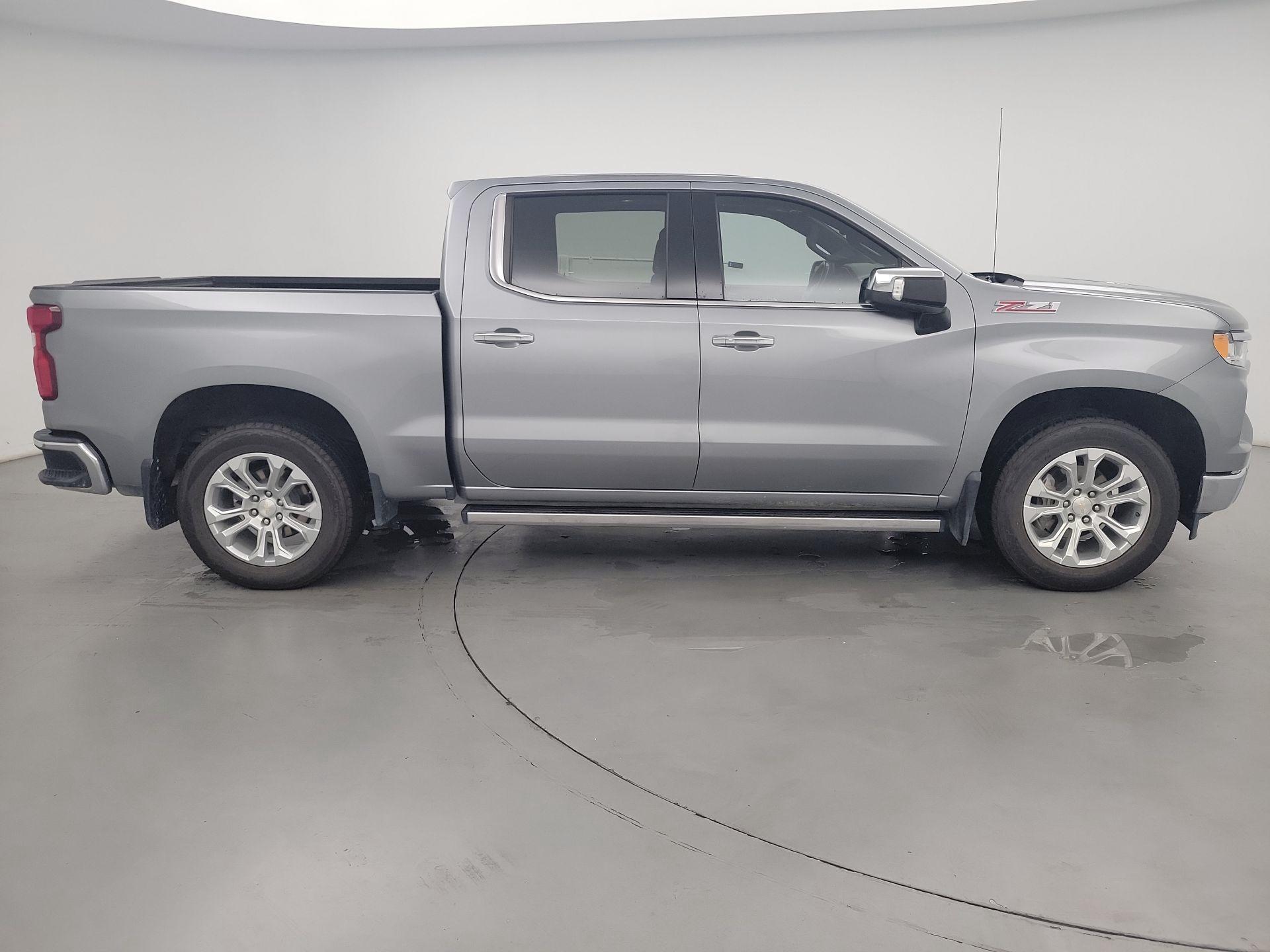 Thumbnail: 2023 Chevrolet Silverado 1500 - 4