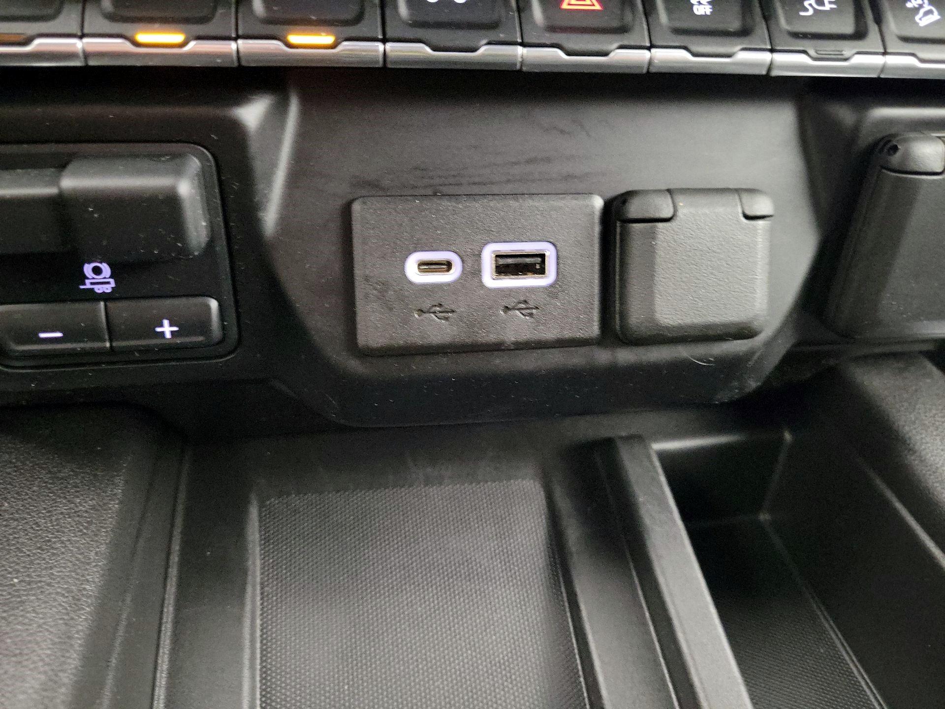 Thumbnail: 2021 GMC Sierra 1500 - 16