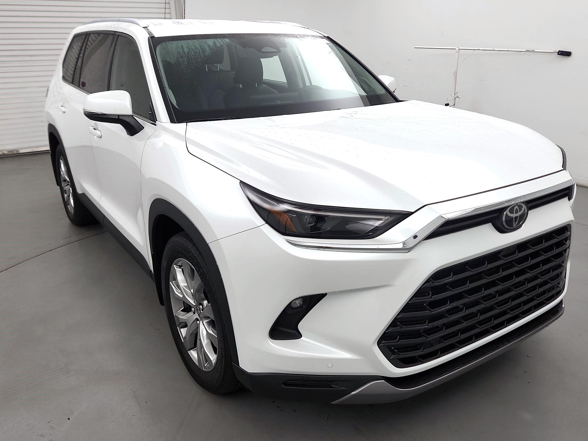 Thumbnail: 2025 Toyota Grand Highlander - 1