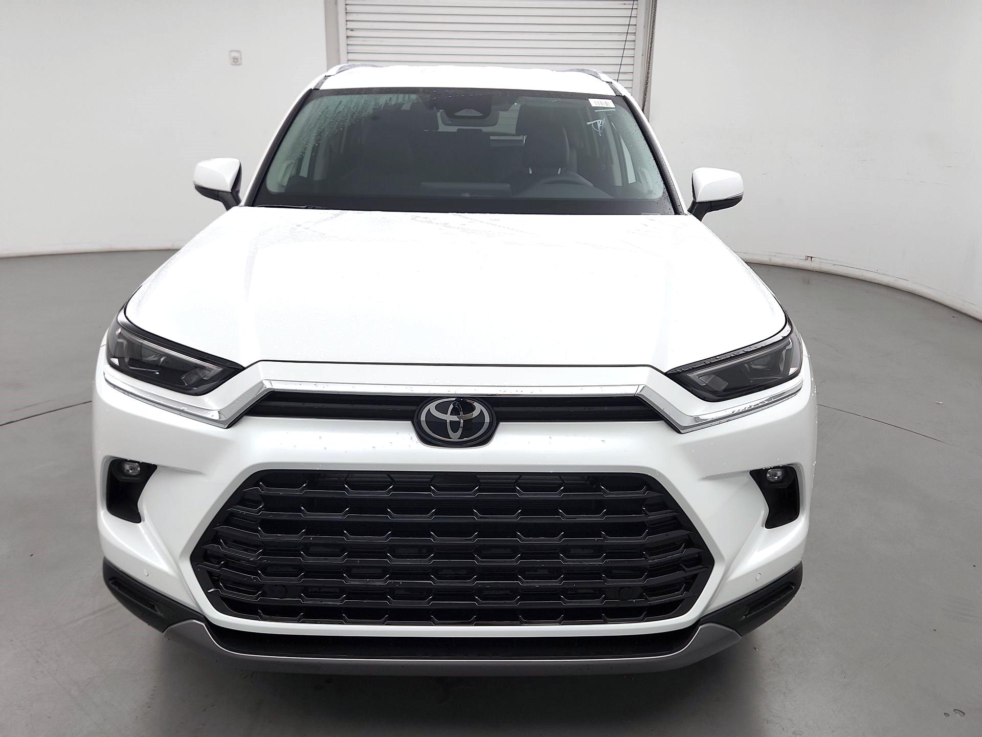 Thumbnail: 2025 Toyota Grand Highlander - 2