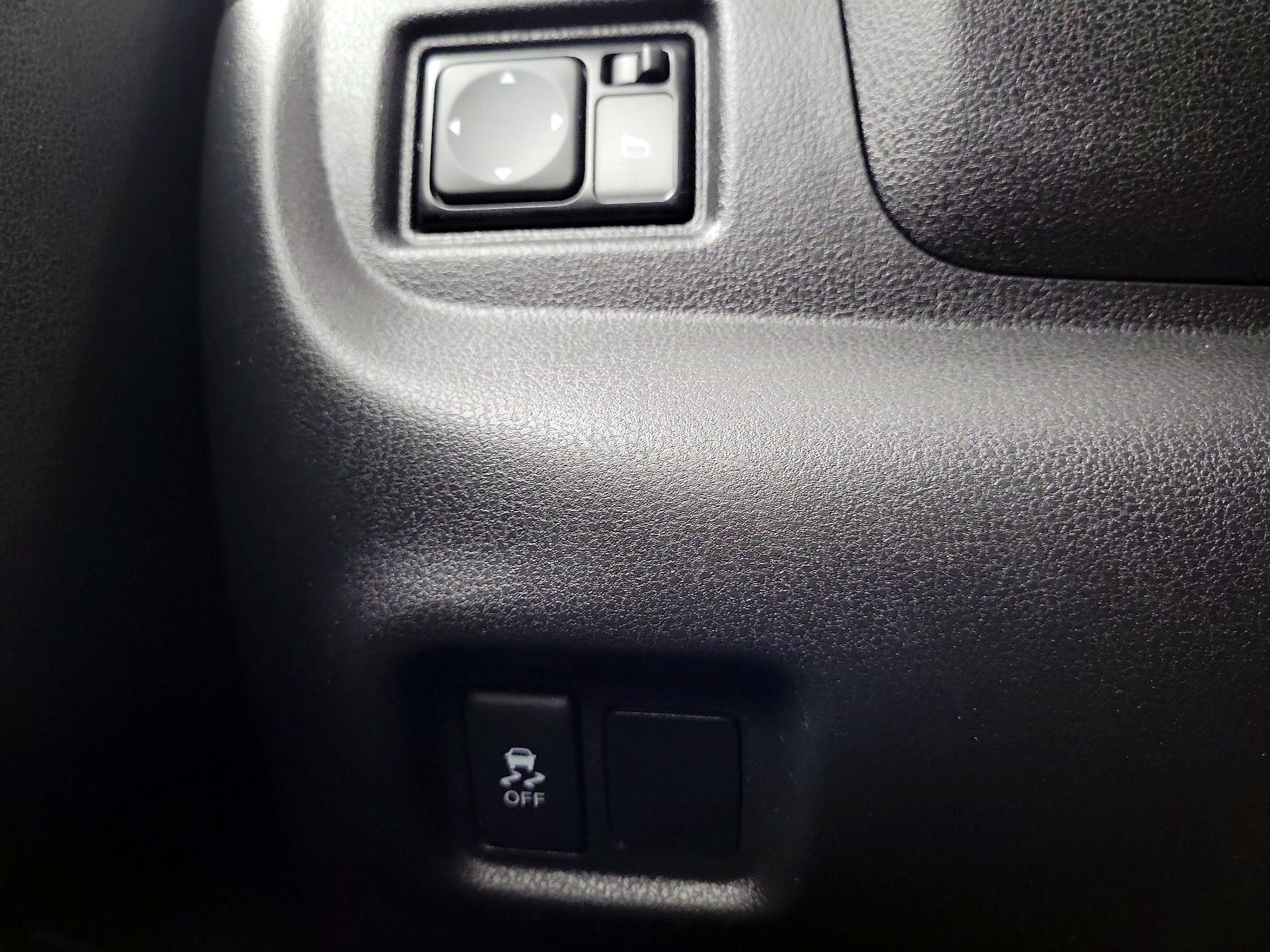 Thumbnail: 2019 Nissan Versa - 11
