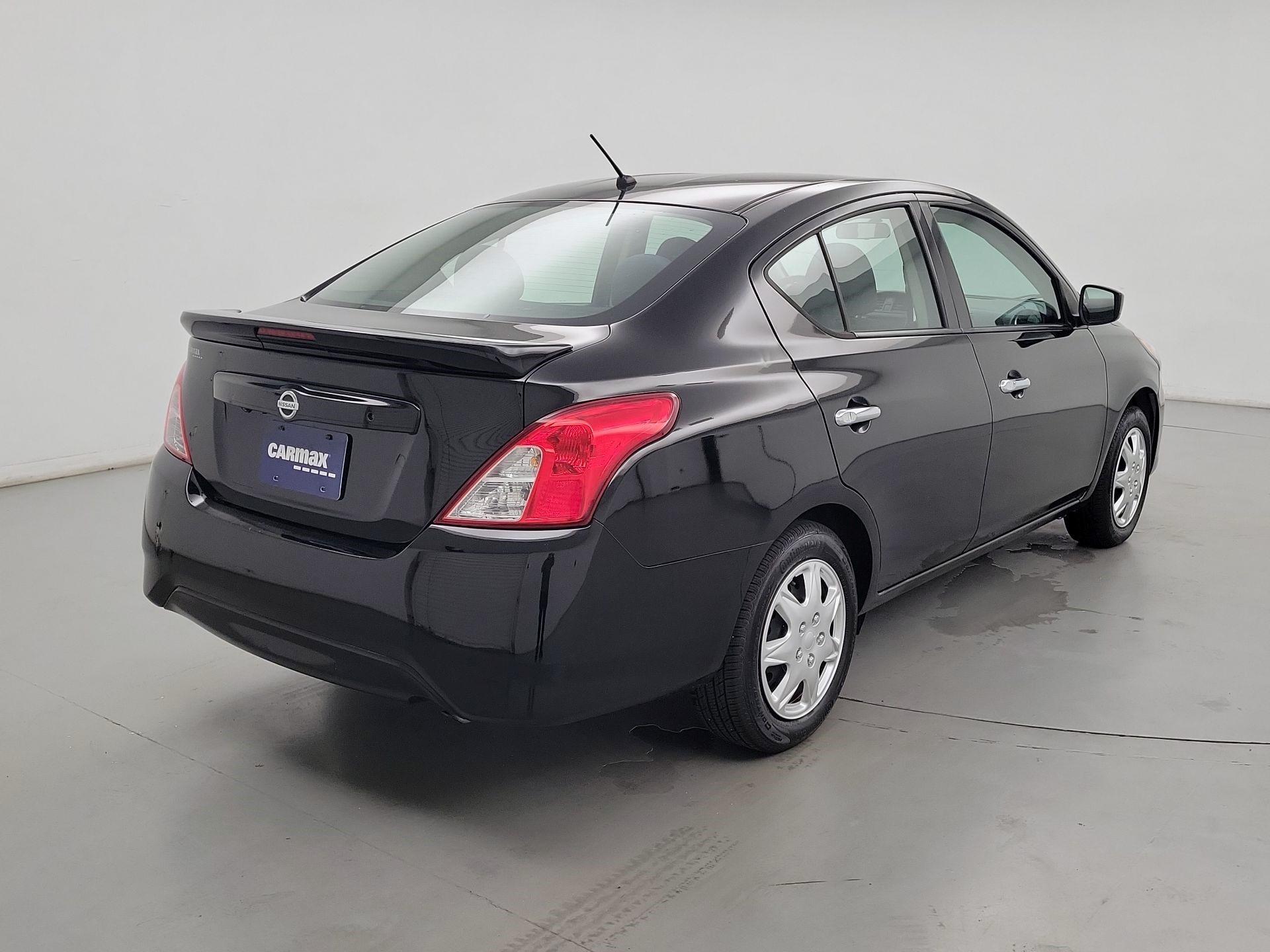 Thumbnail: 2019 Nissan Versa - 5