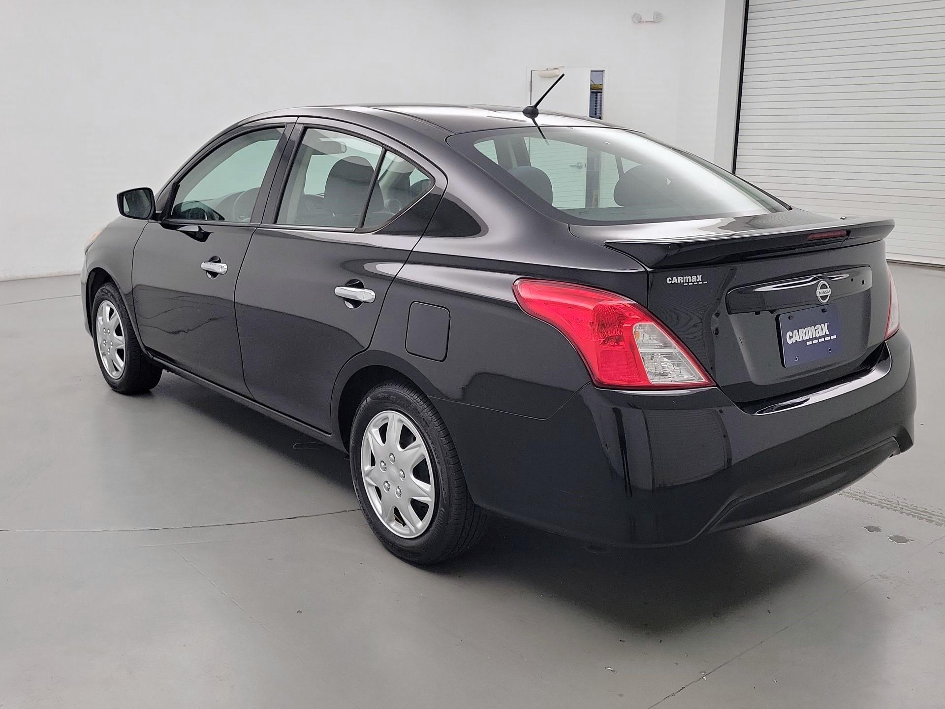 Thumbnail: 2019 Nissan Versa - 7