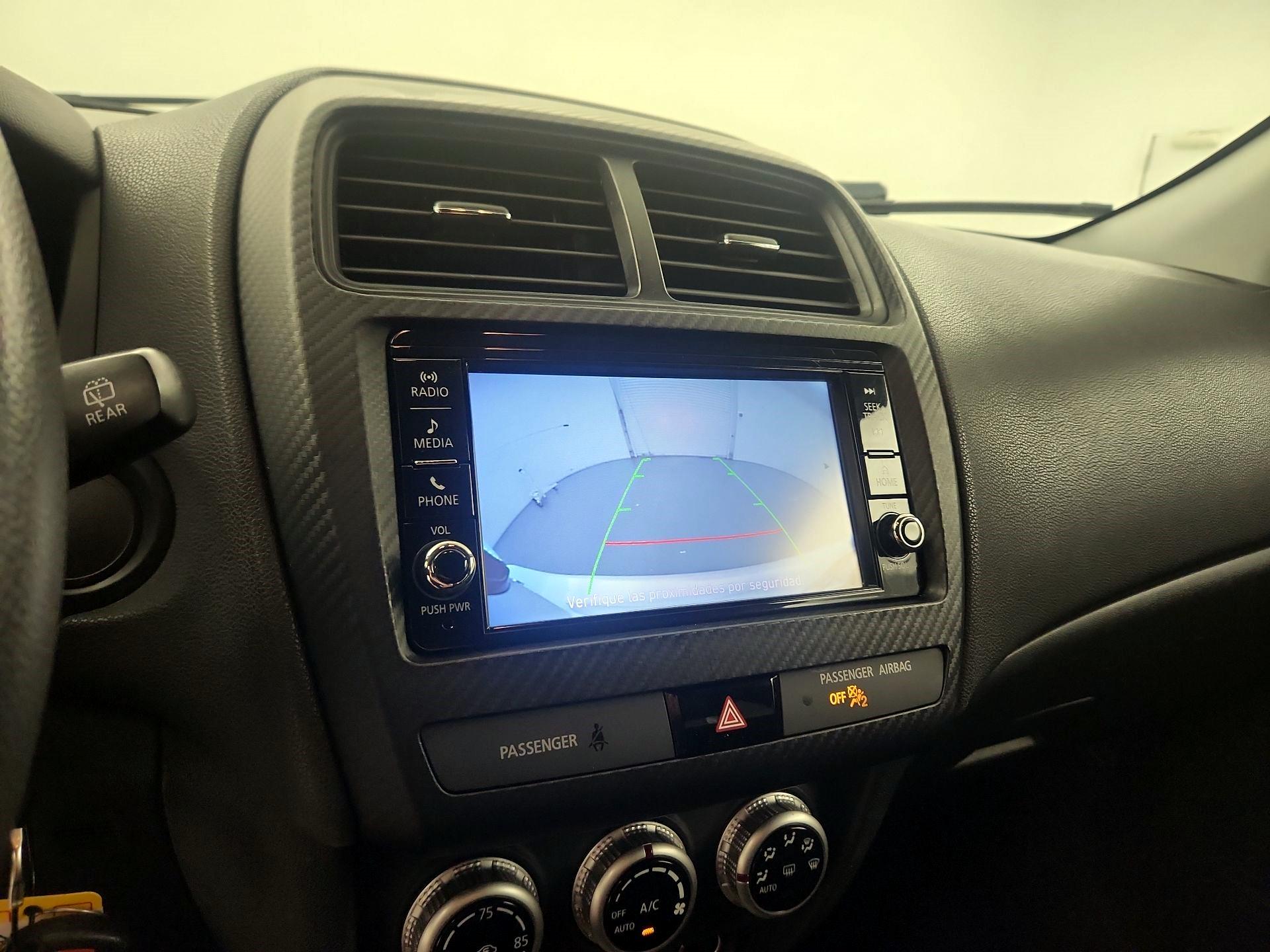 Thumbnail: 2020 Mitsubishi Outlander Sport - 11