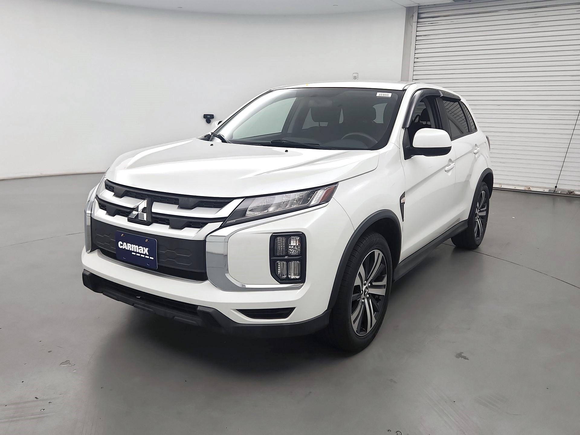 Thumbnail: 2020 Mitsubishi Outlander Sport - 3