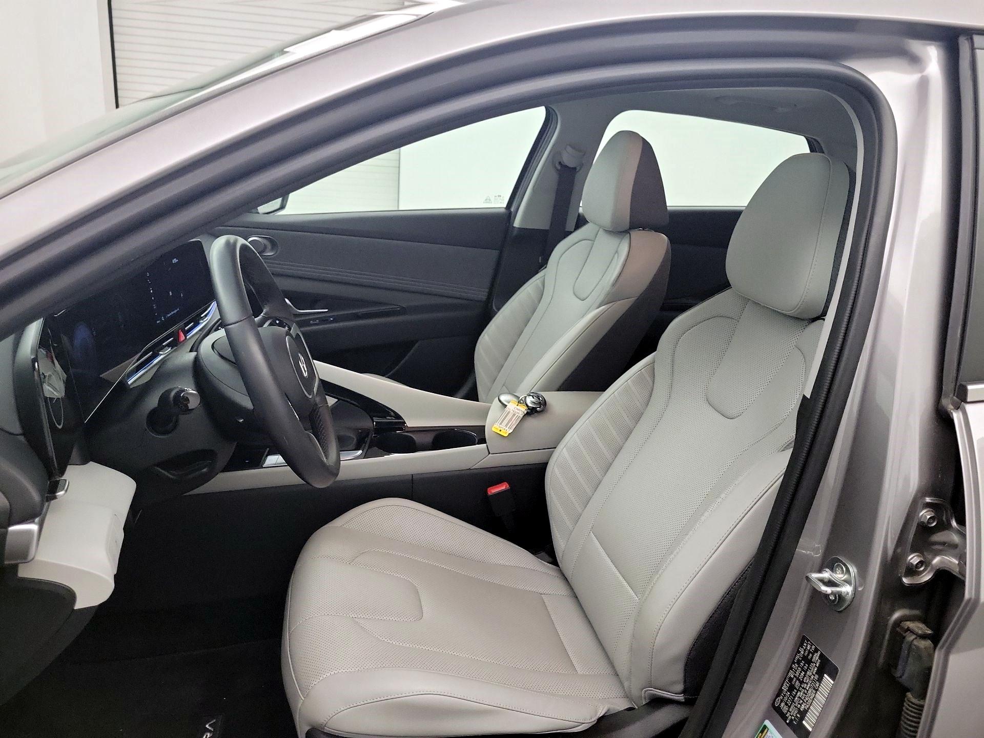 Thumbnail: 2024 Hyundai Elantra - 9