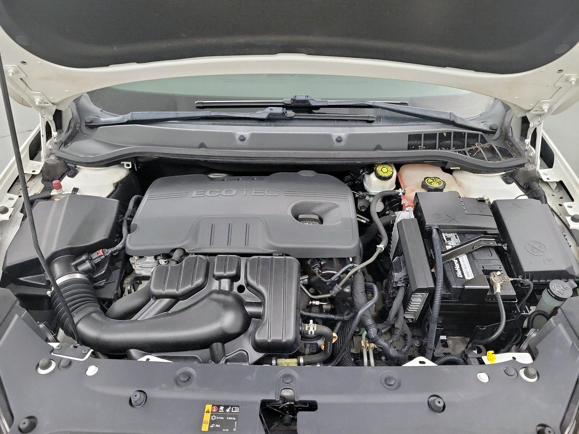 Thumbnail: 2016 Buick Verano - 20