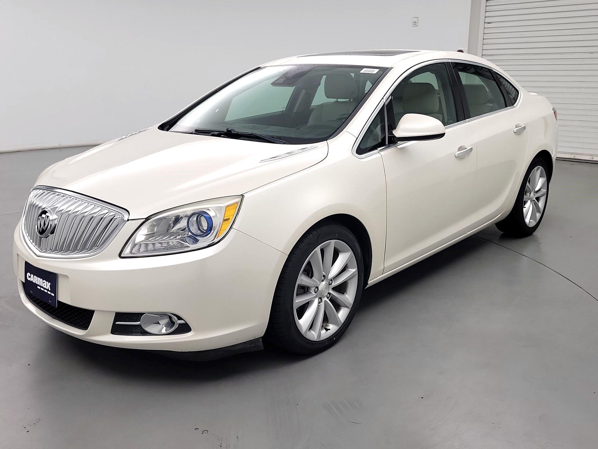Thumbnail: 2016 Buick Verano - 3