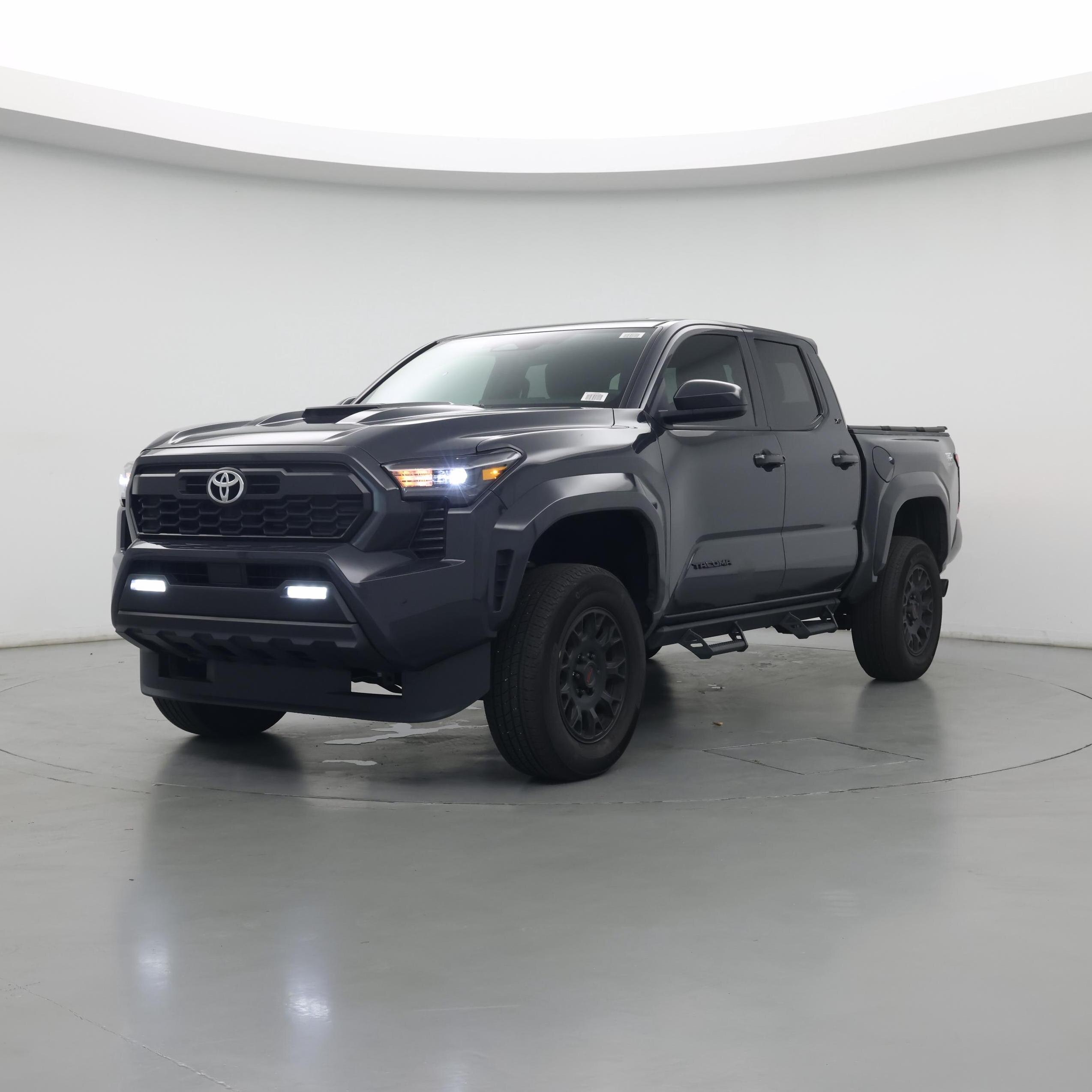 Thumbnail: 2024 Toyota Tacoma - 4