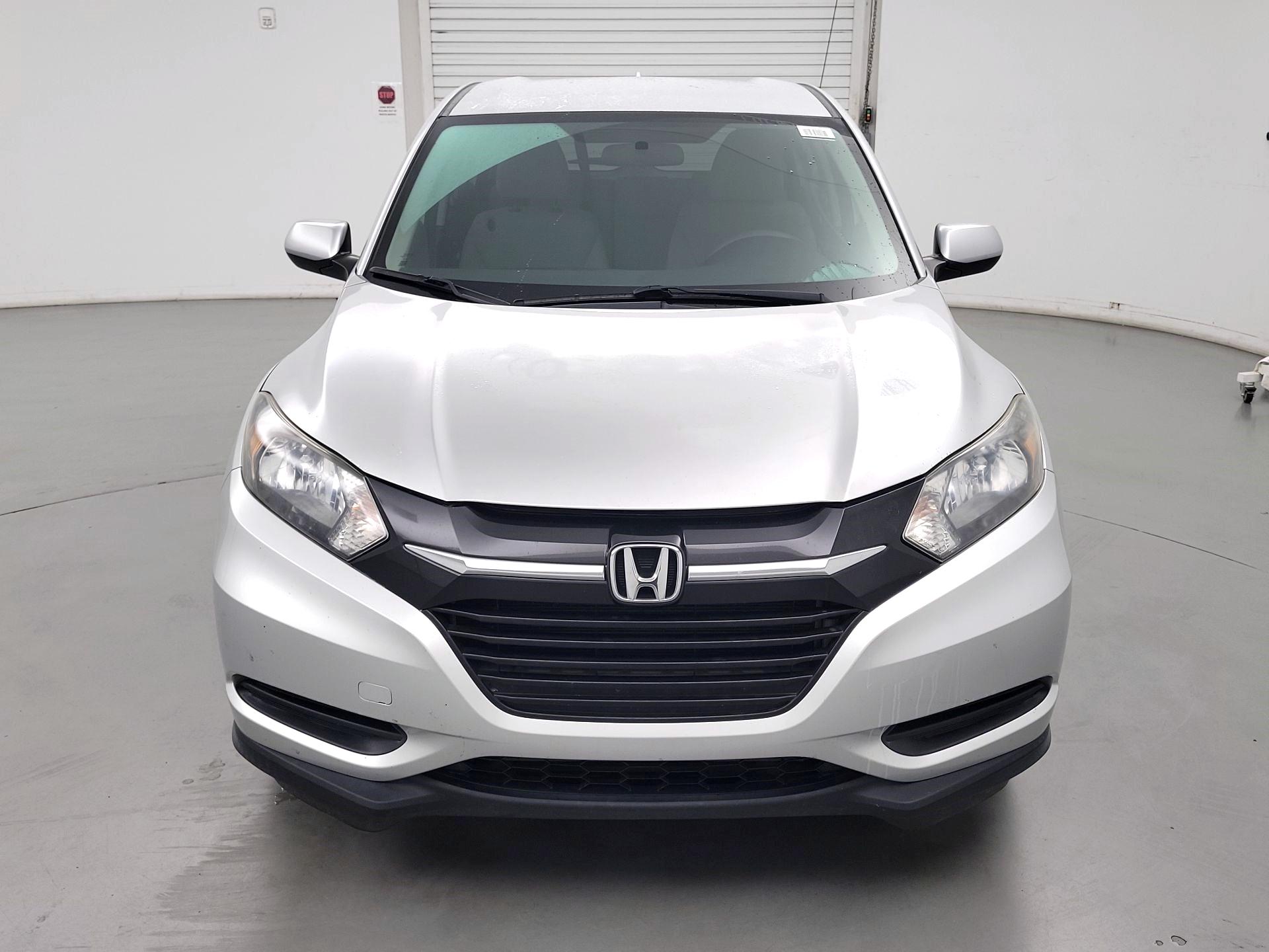Thumbnail: 2016 Honda HR-V - 2