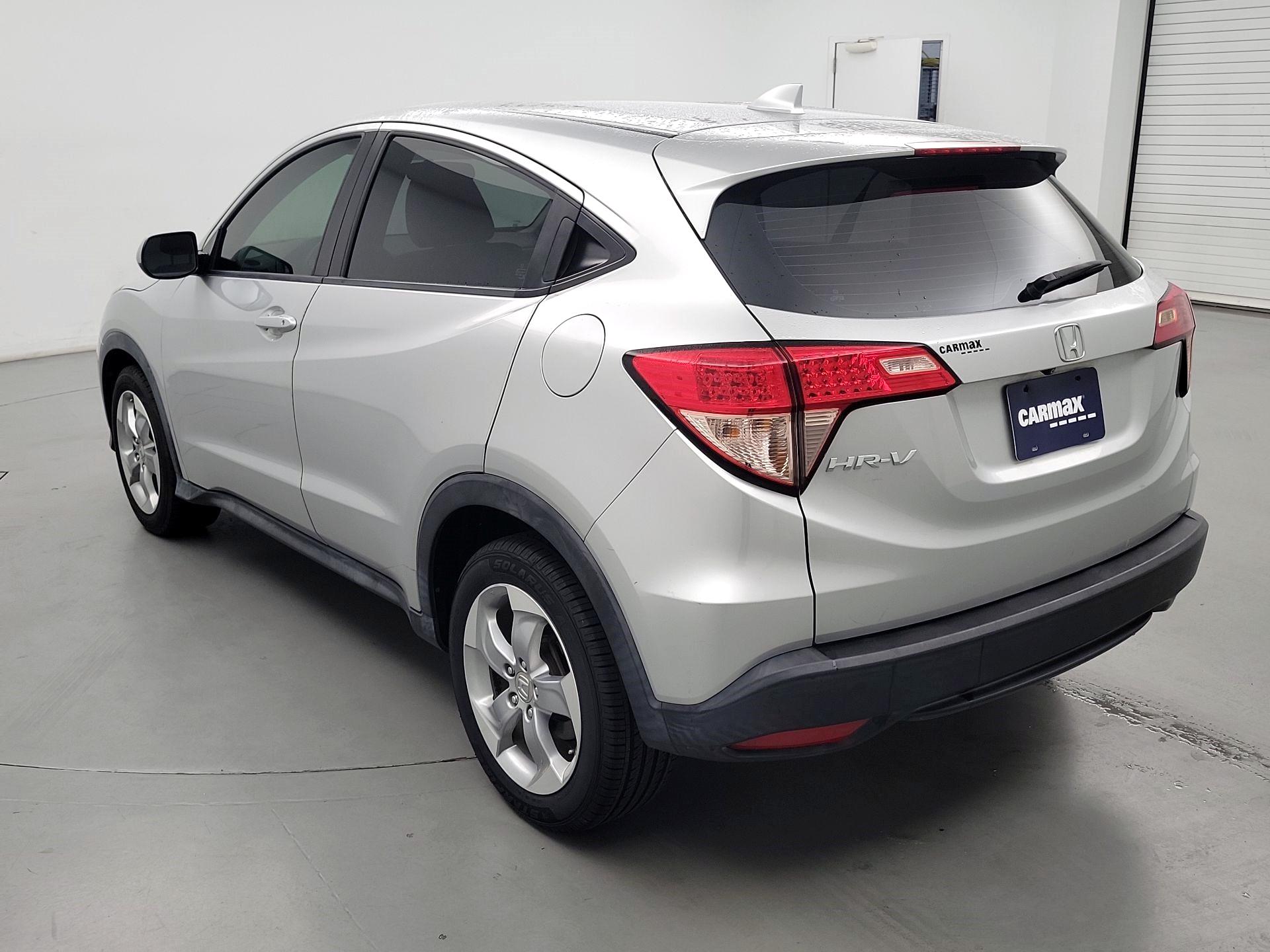 Thumbnail: 2016 Honda HR-V - 7