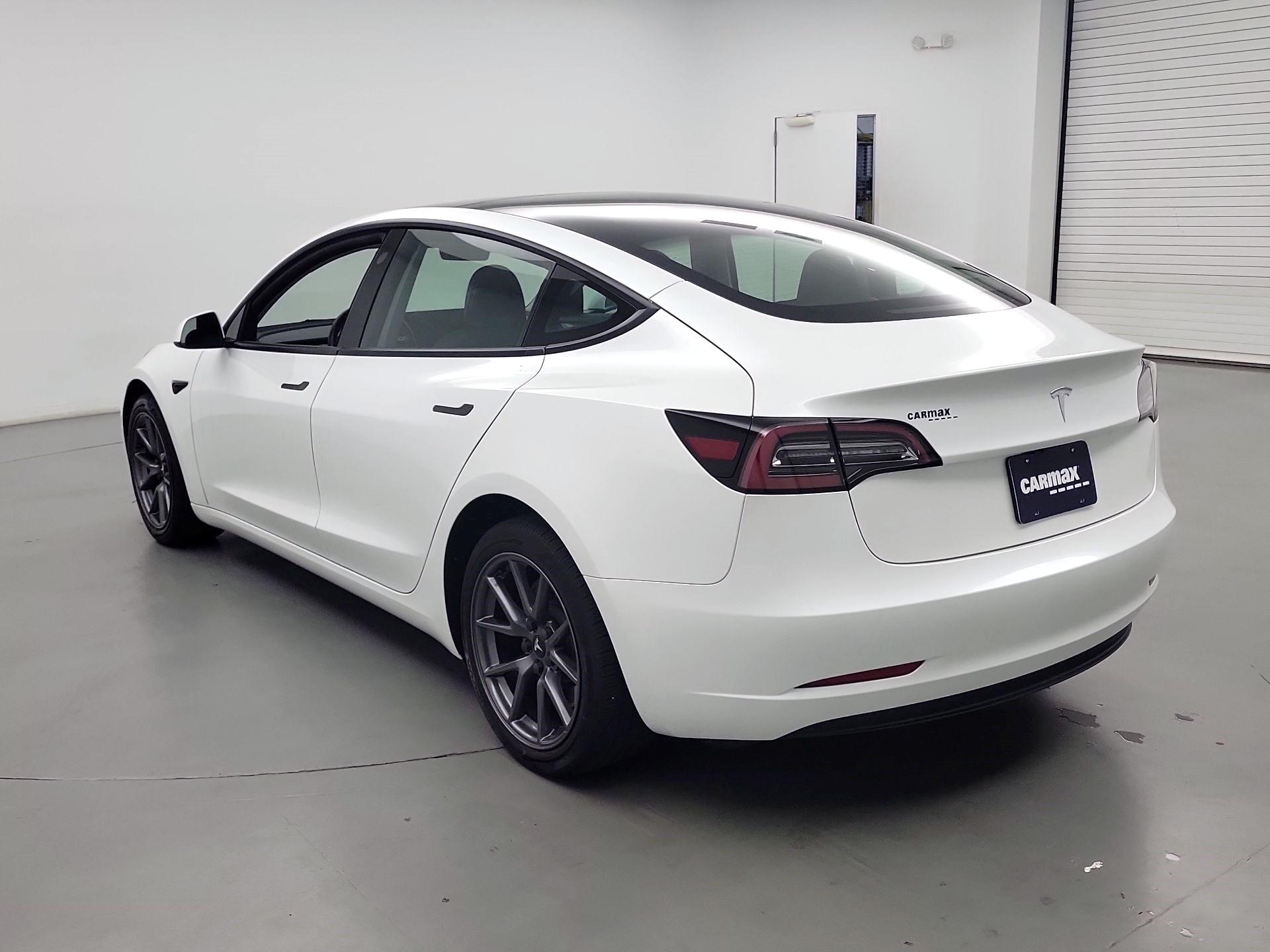 Thumbnail: 2023 Tesla Model 3 - 7