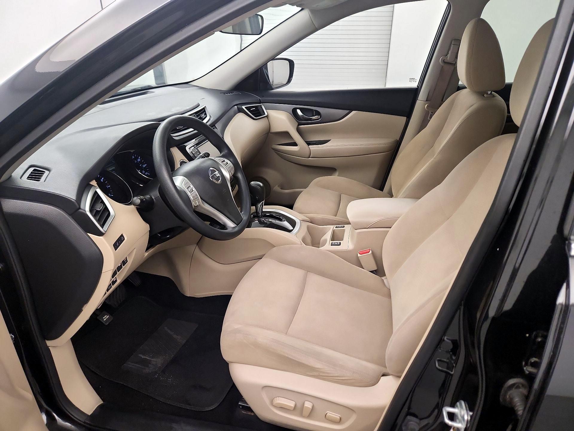 Thumbnail: 2016 Nissan Rogue - 9