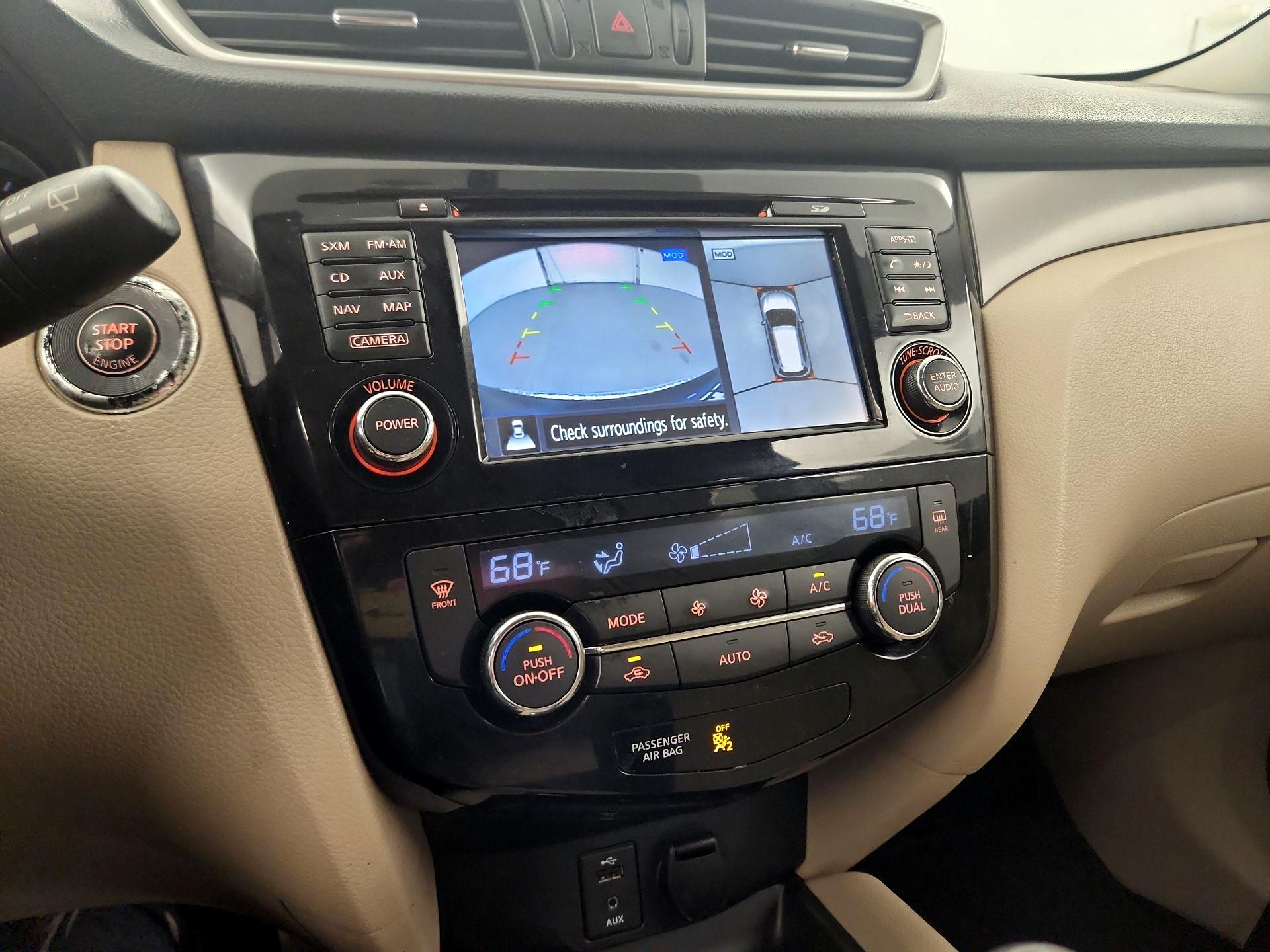 Thumbnail: 2016 Nissan Rogue - 13