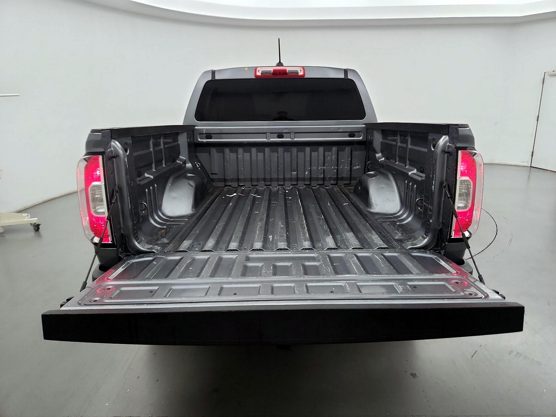 Thumbnail: 2021 GMC Canyon - 18