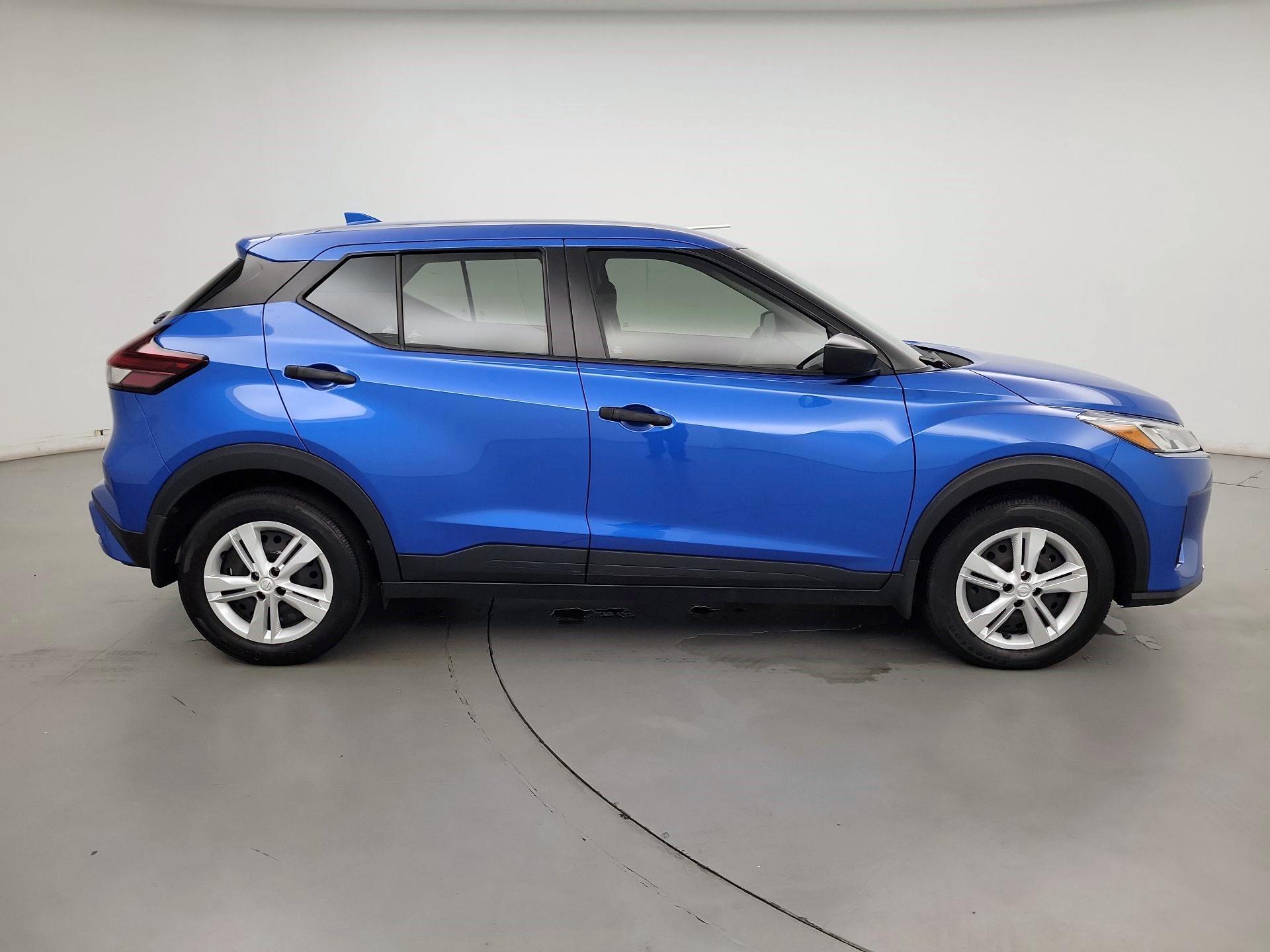 Thumbnail: 2024 Nissan Kicks - 4