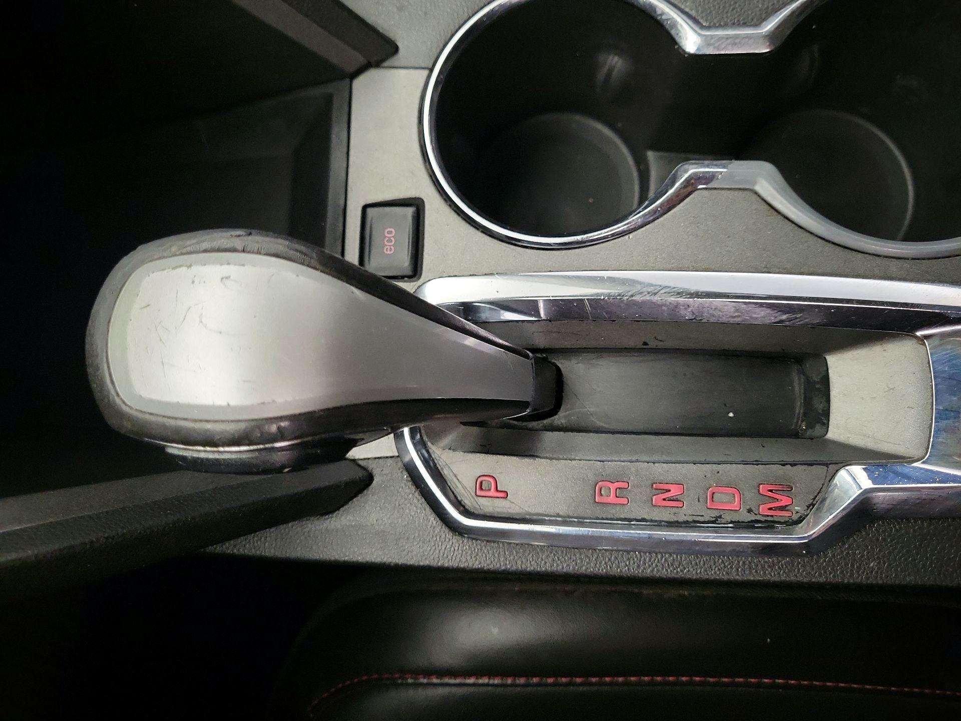 Thumbnail: 2014 GMC Terrain - 17