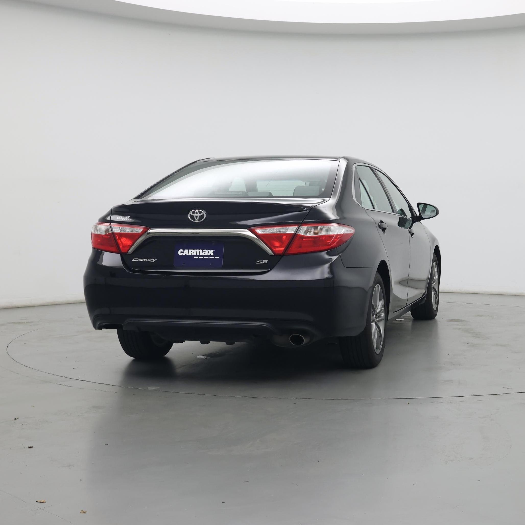 Thumbnail: 2017 Toyota Camry - 3