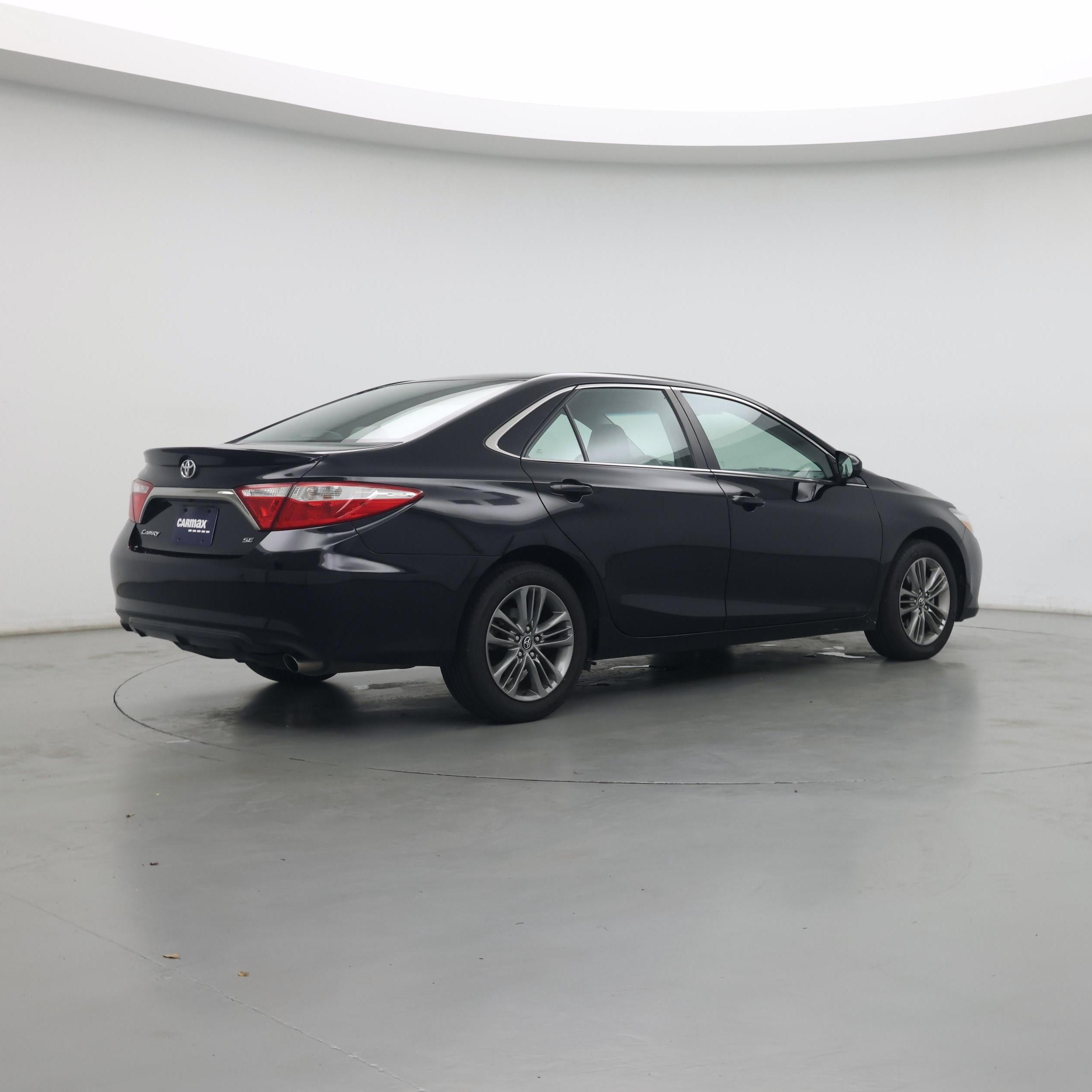 Thumbnail: 2017 Toyota Camry - 6