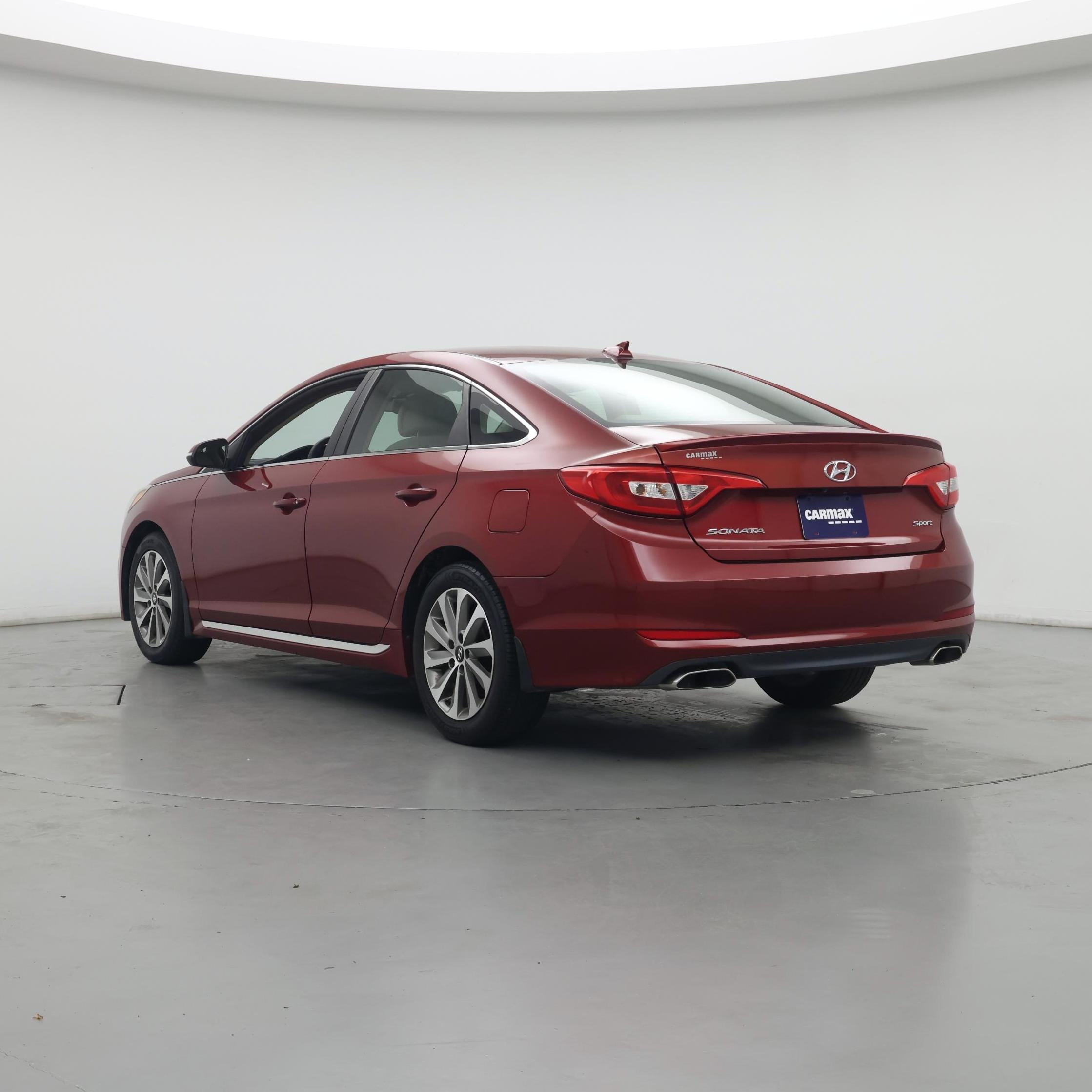 Thumbnail: 2015 Hyundai Sonata - 2