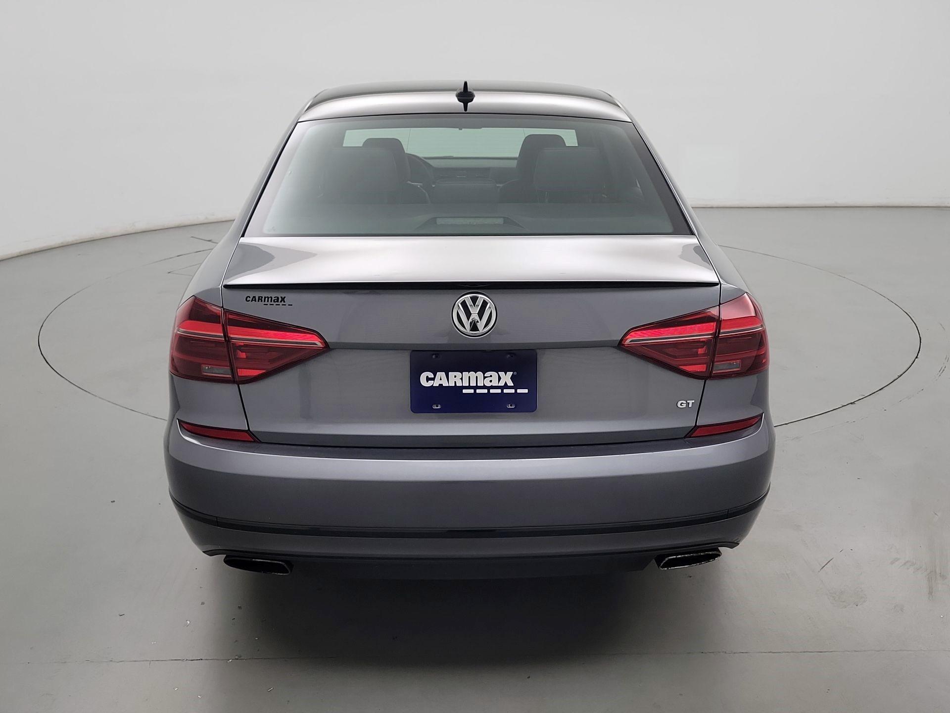 Thumbnail: 2018 Volkswagen Passat - 6