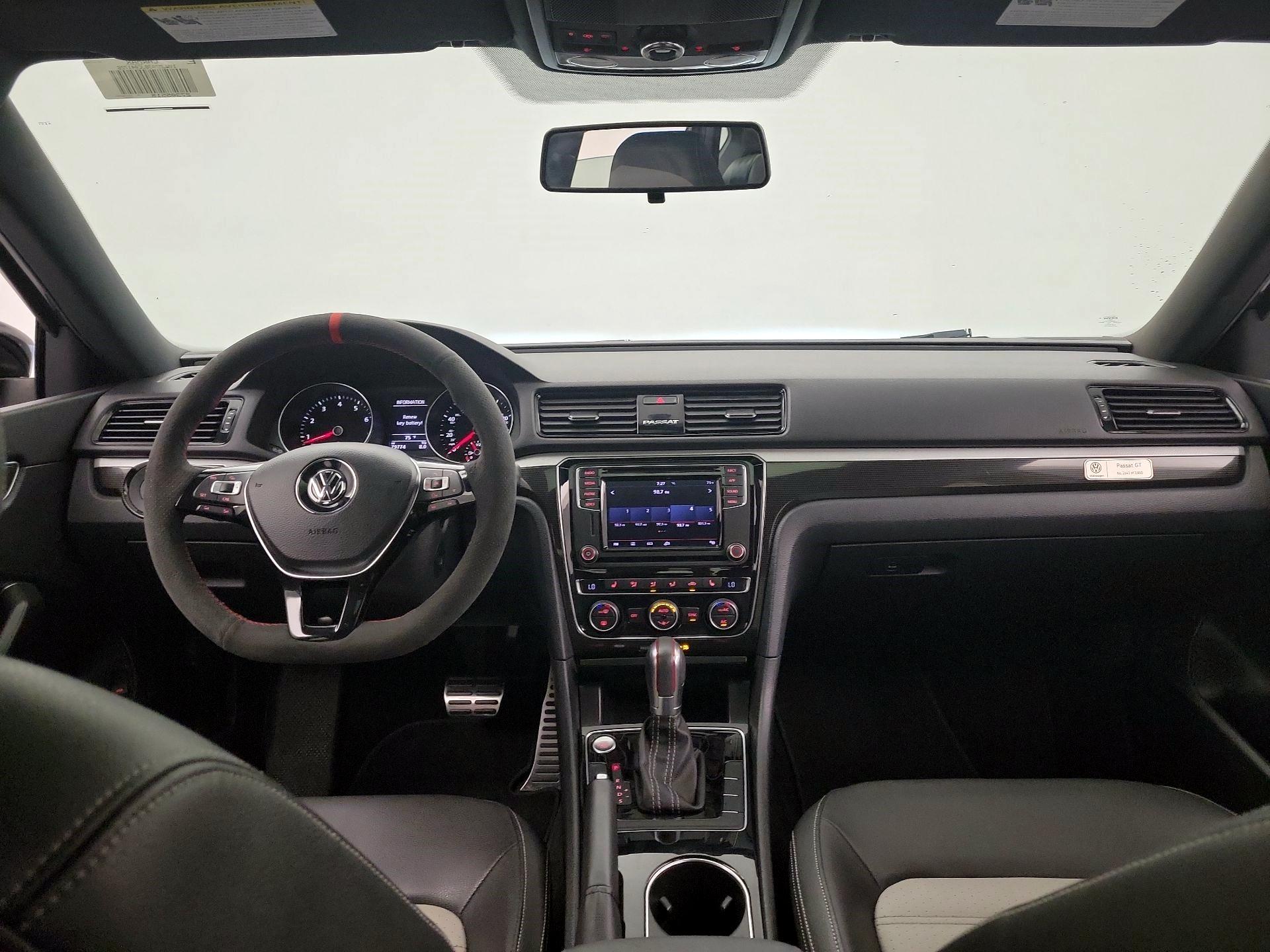 Thumbnail: 2018 Volkswagen Passat - 8