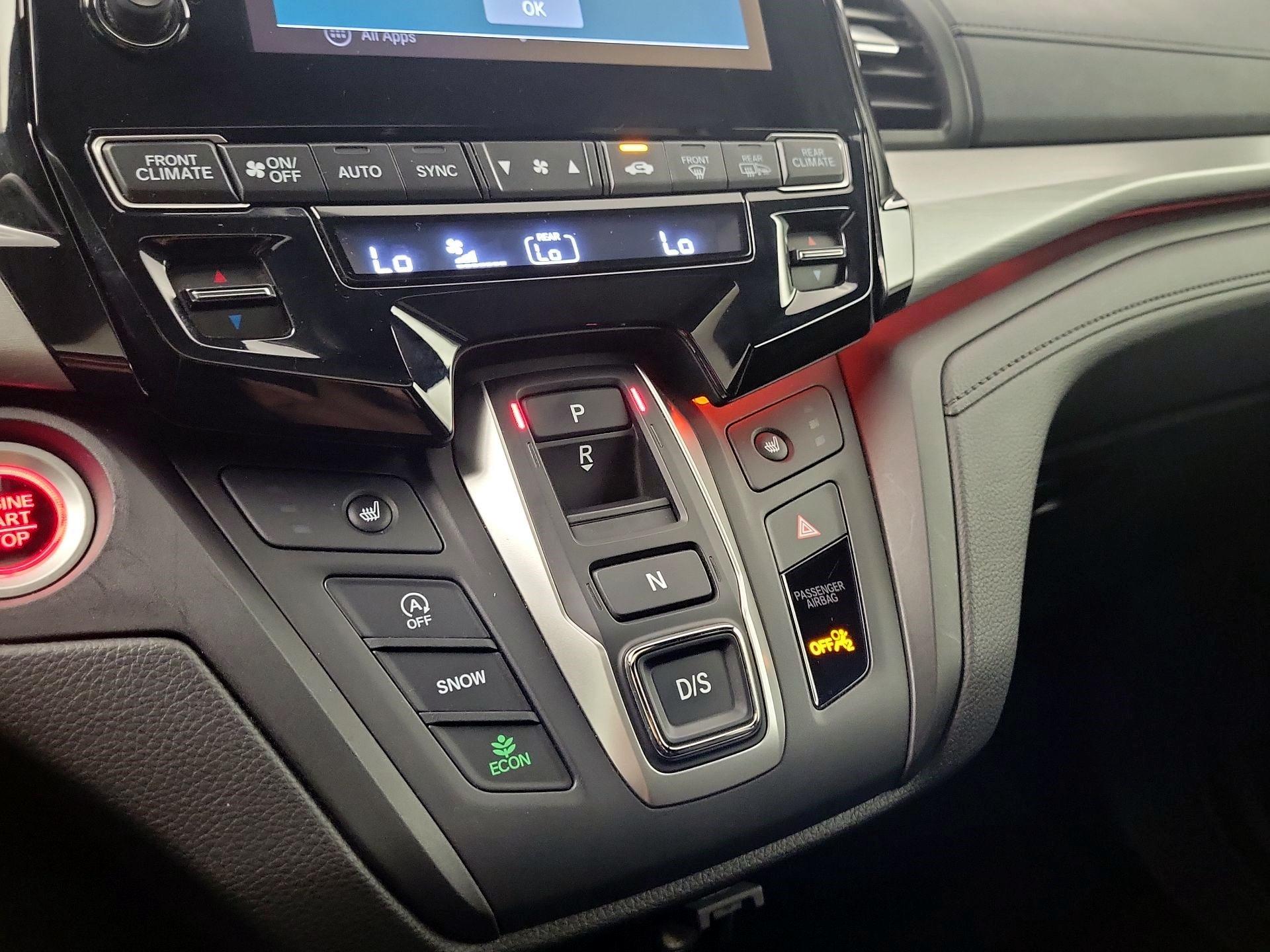 Thumbnail: 2023 Honda Odyssey - 15