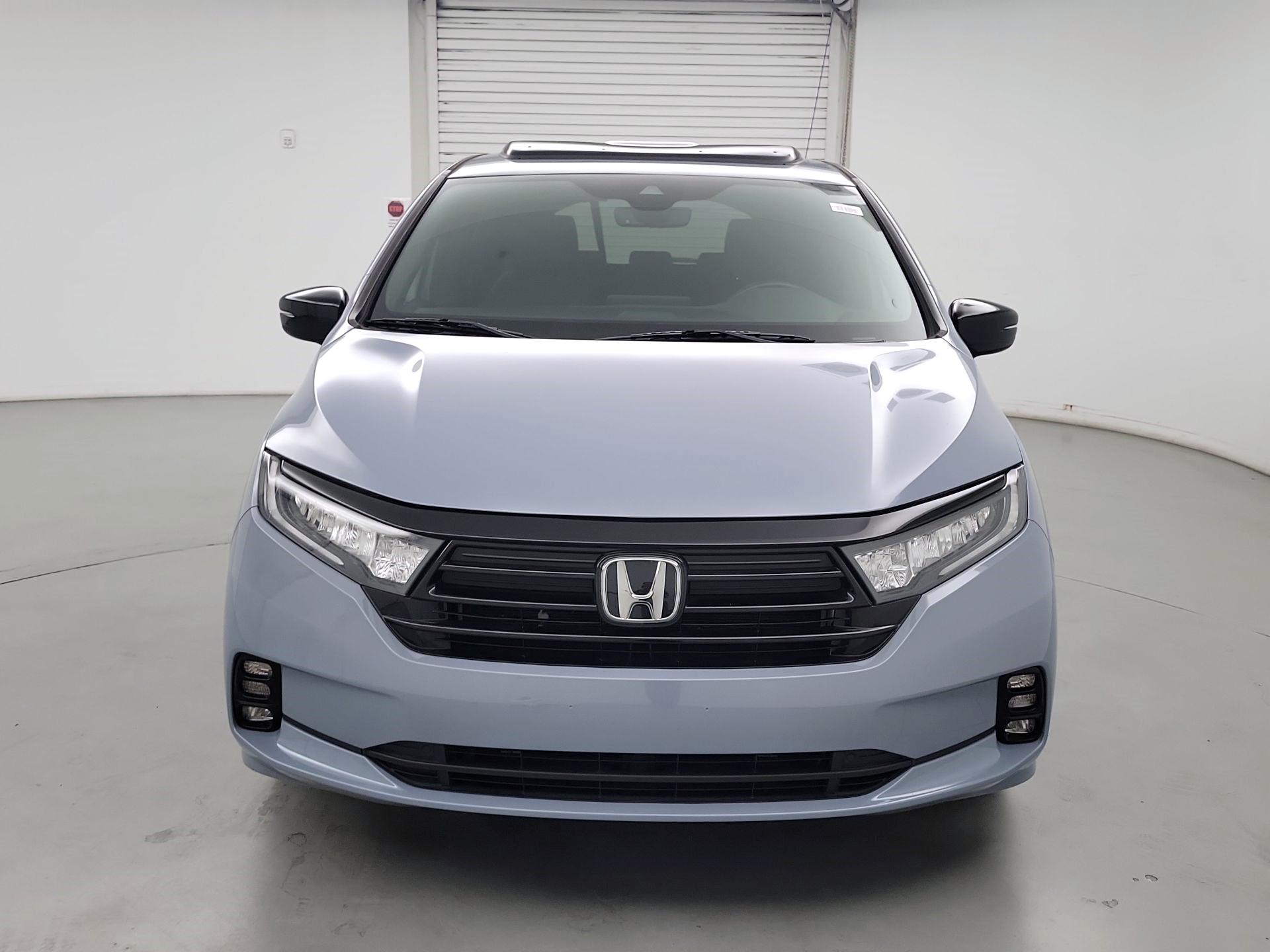 Thumbnail: 2023 Honda Odyssey - 2