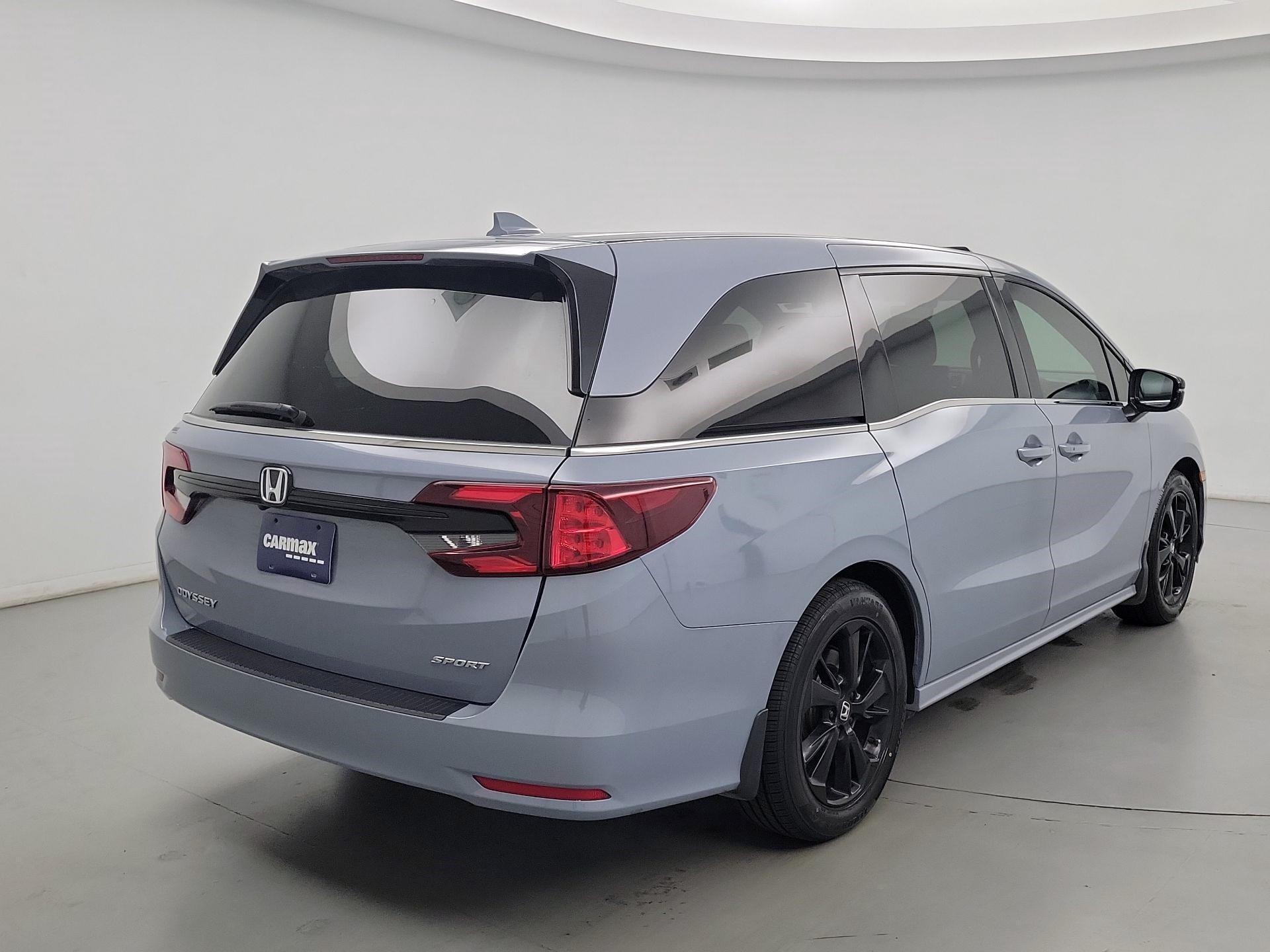 Thumbnail: 2023 Honda Odyssey - 5