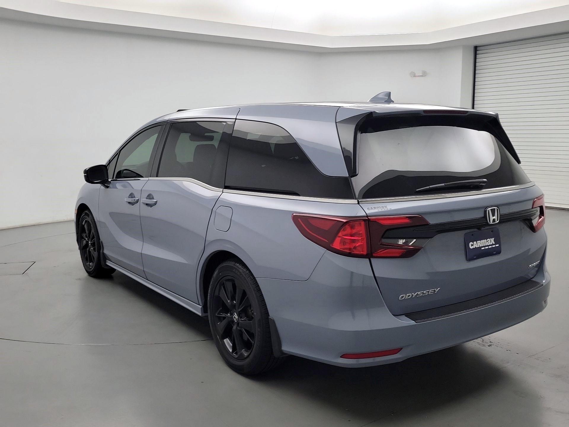 Thumbnail: 2023 Honda Odyssey - 7