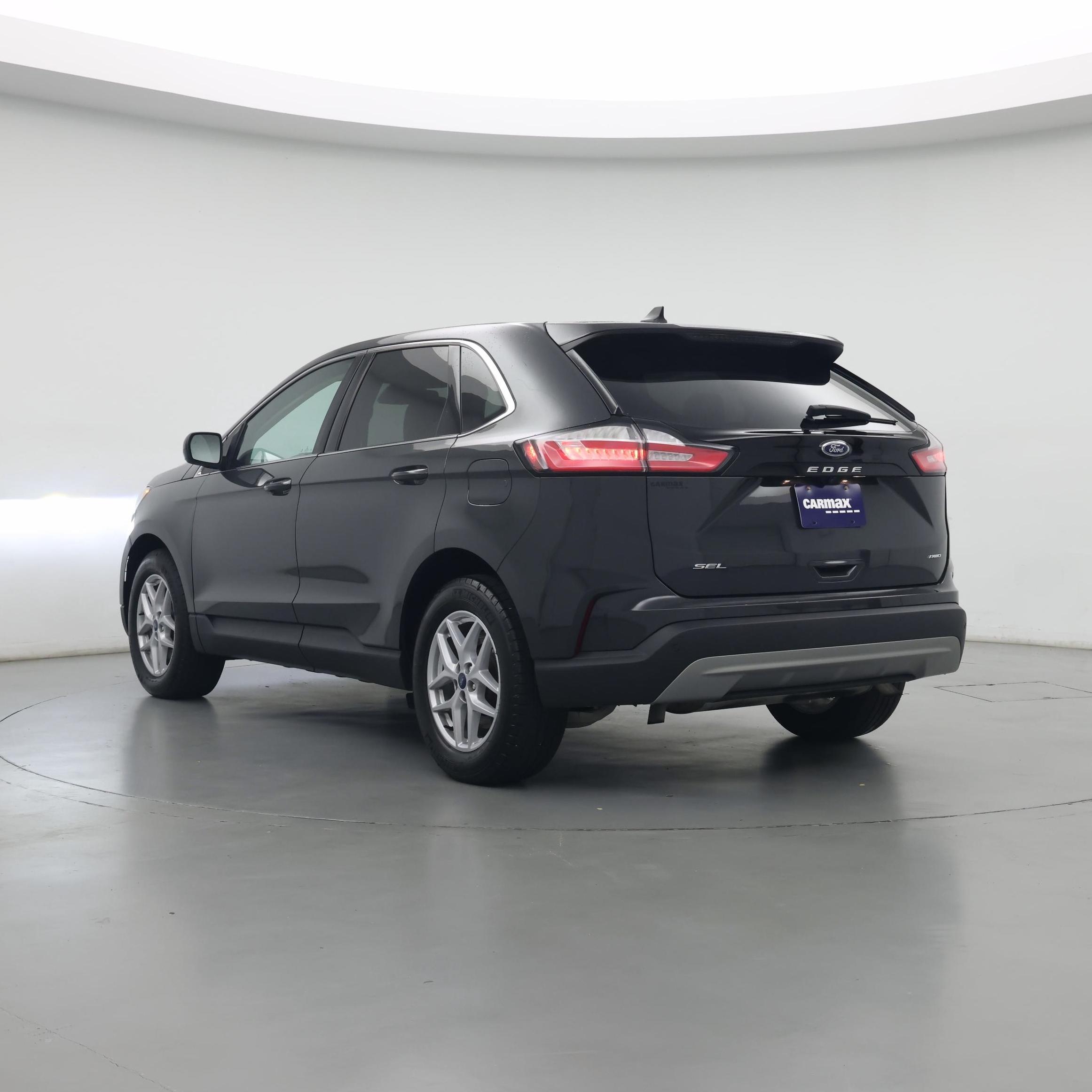 Thumbnail: 2021 Ford Edge - 2