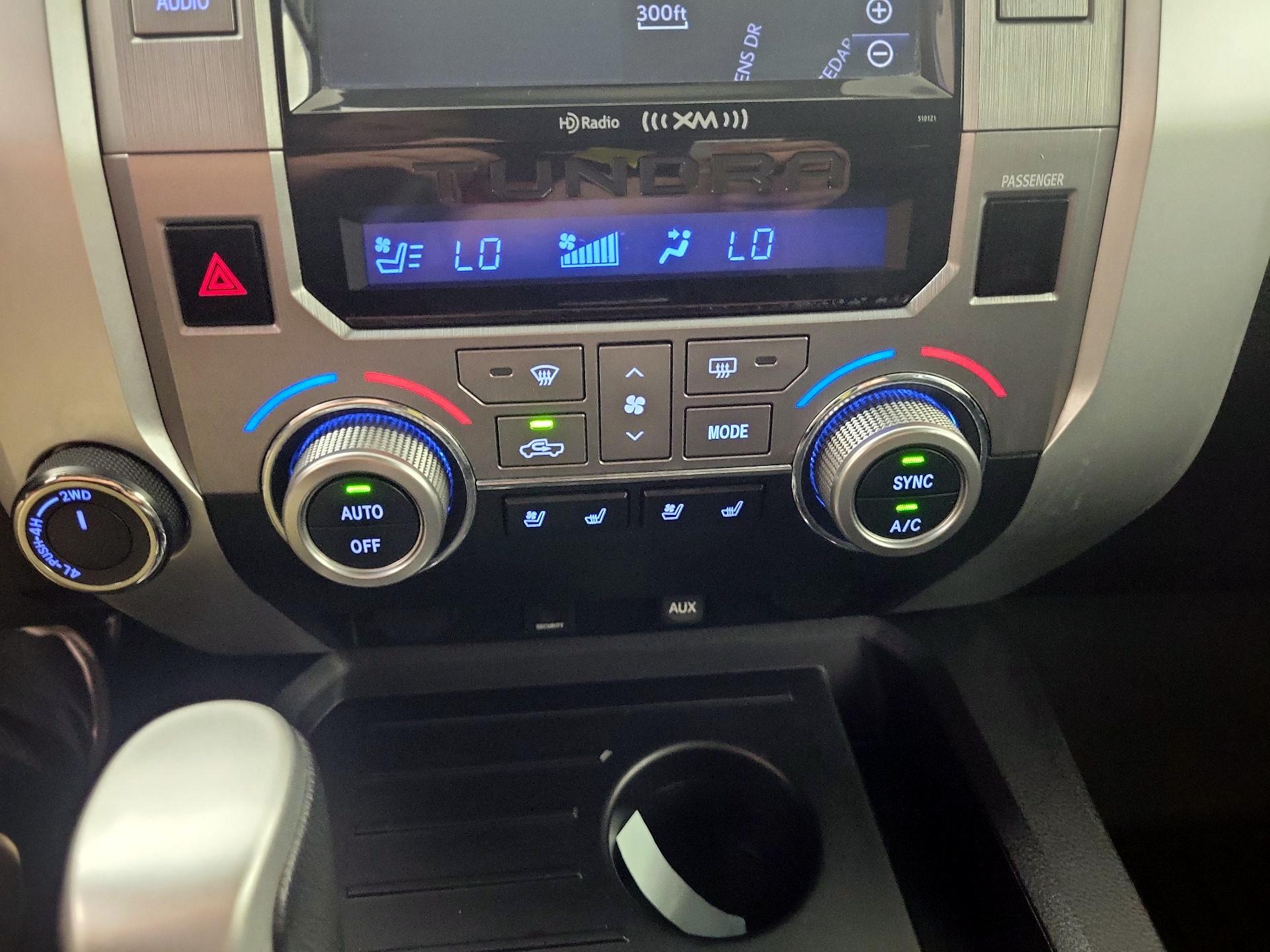 Thumbnail: 2016 Toyota Tundra - 15