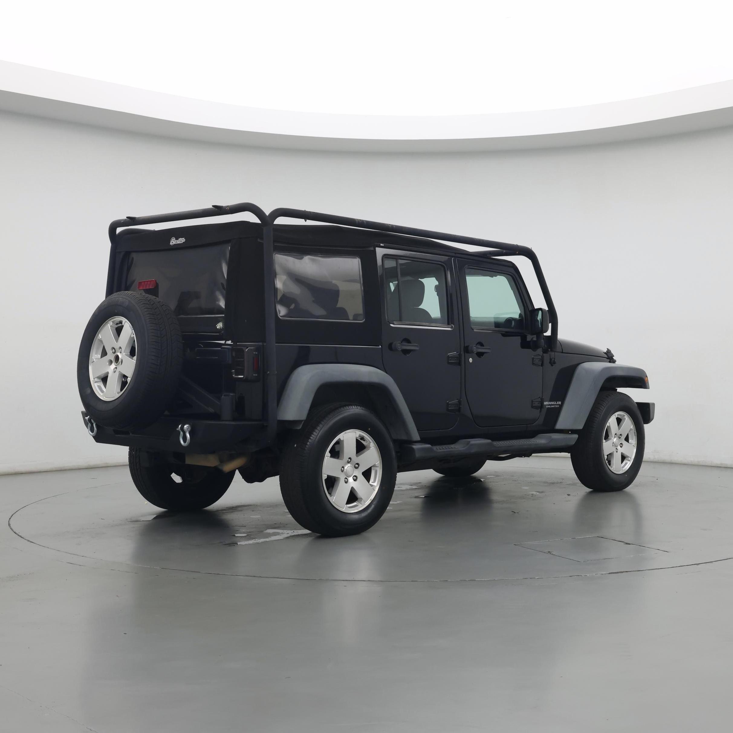 Thumbnail: 2013 Jeep Wrangler - 6