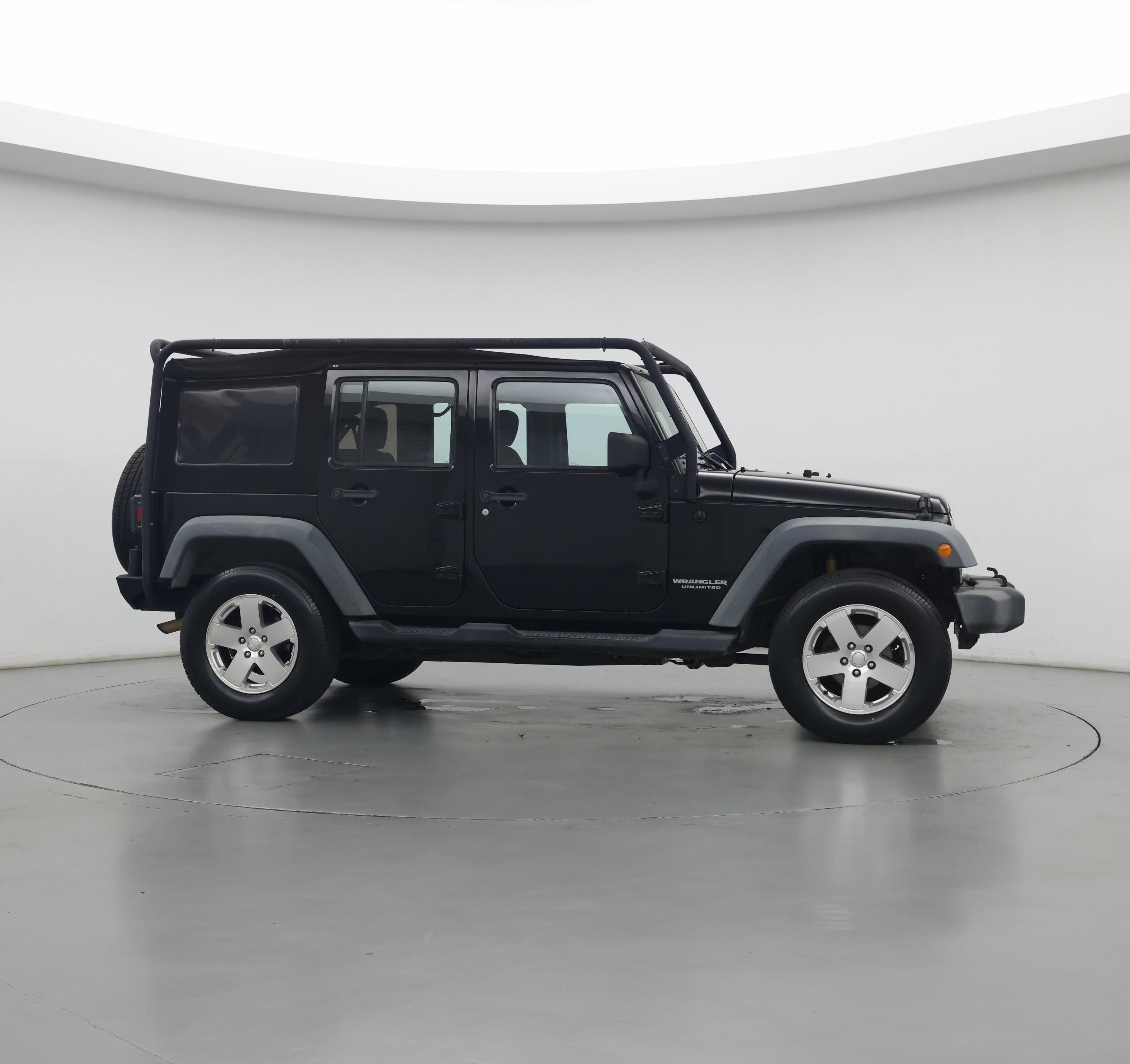 Thumbnail: 2013 Jeep Wrangler - 7