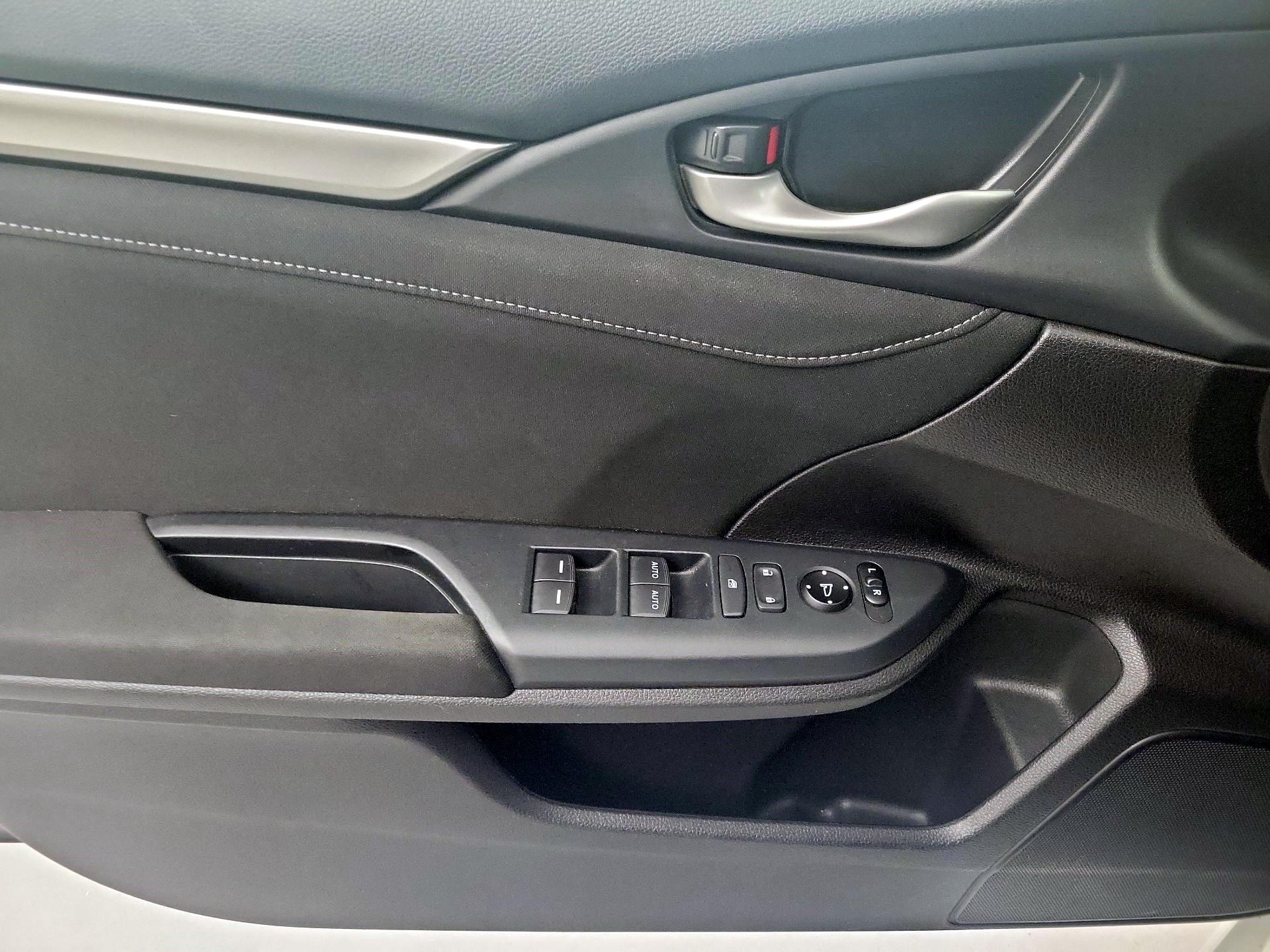 Thumbnail: 2020 Honda Civic - 10