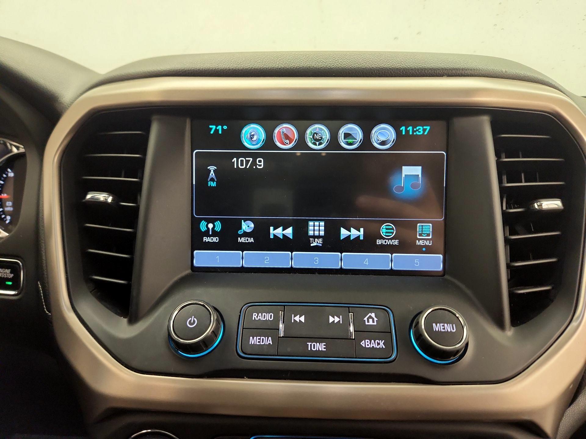 Thumbnail: 2017 GMC Acadia - 16